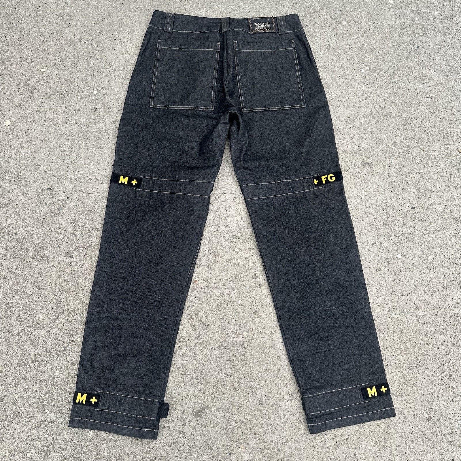 Marithe + Francois Girbaud × Vintage Vintage Marithe Francois Girbaud Black Denim Cargo Pants Size US 38 / EU 54 - 4 Thumbnail