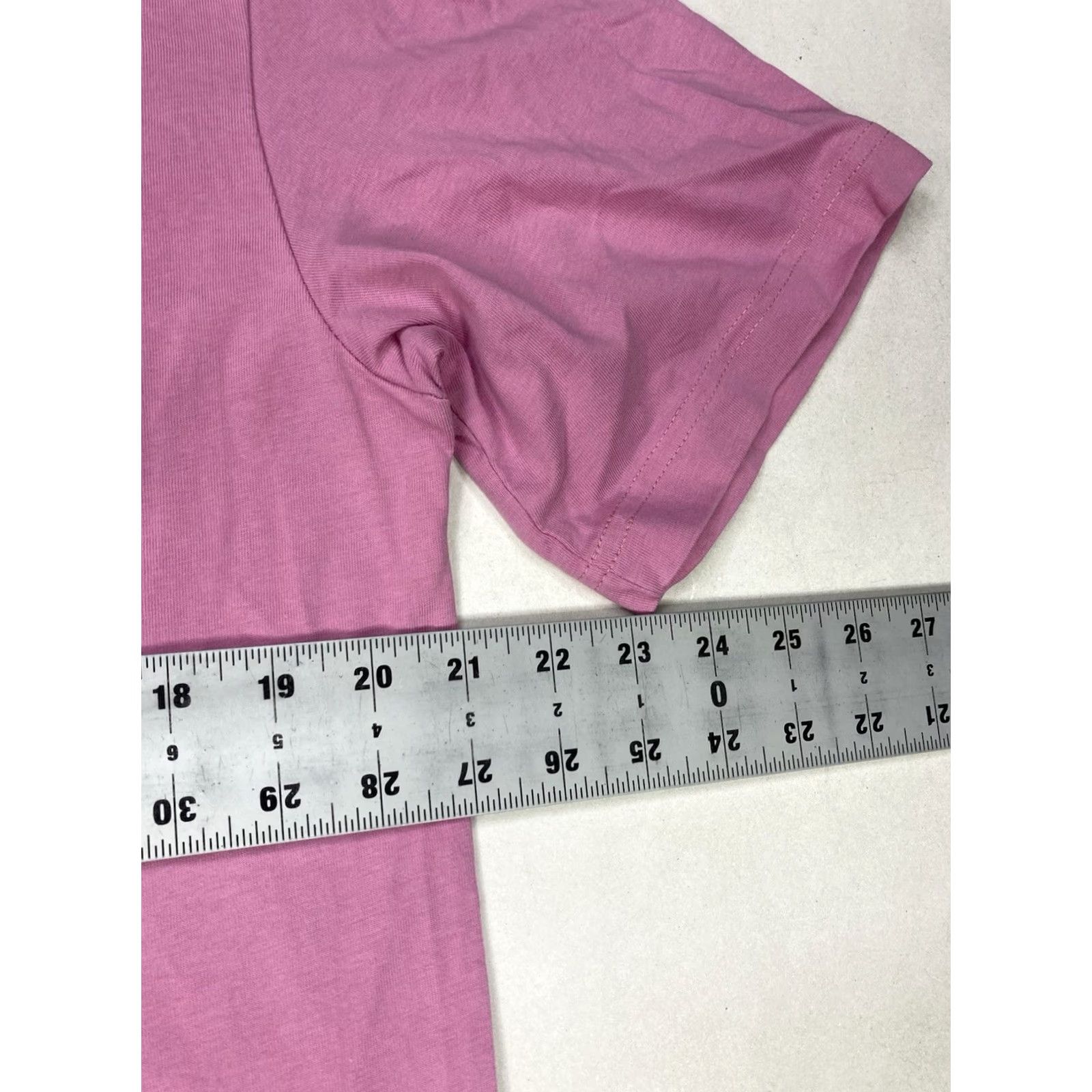 H&M VINTAGE H&M Best Ice Cream In Town Fountain Service Graphic T-shirt Men Medium Pink Size US M / EU 48-50 / 2 - 7 Thumbnail