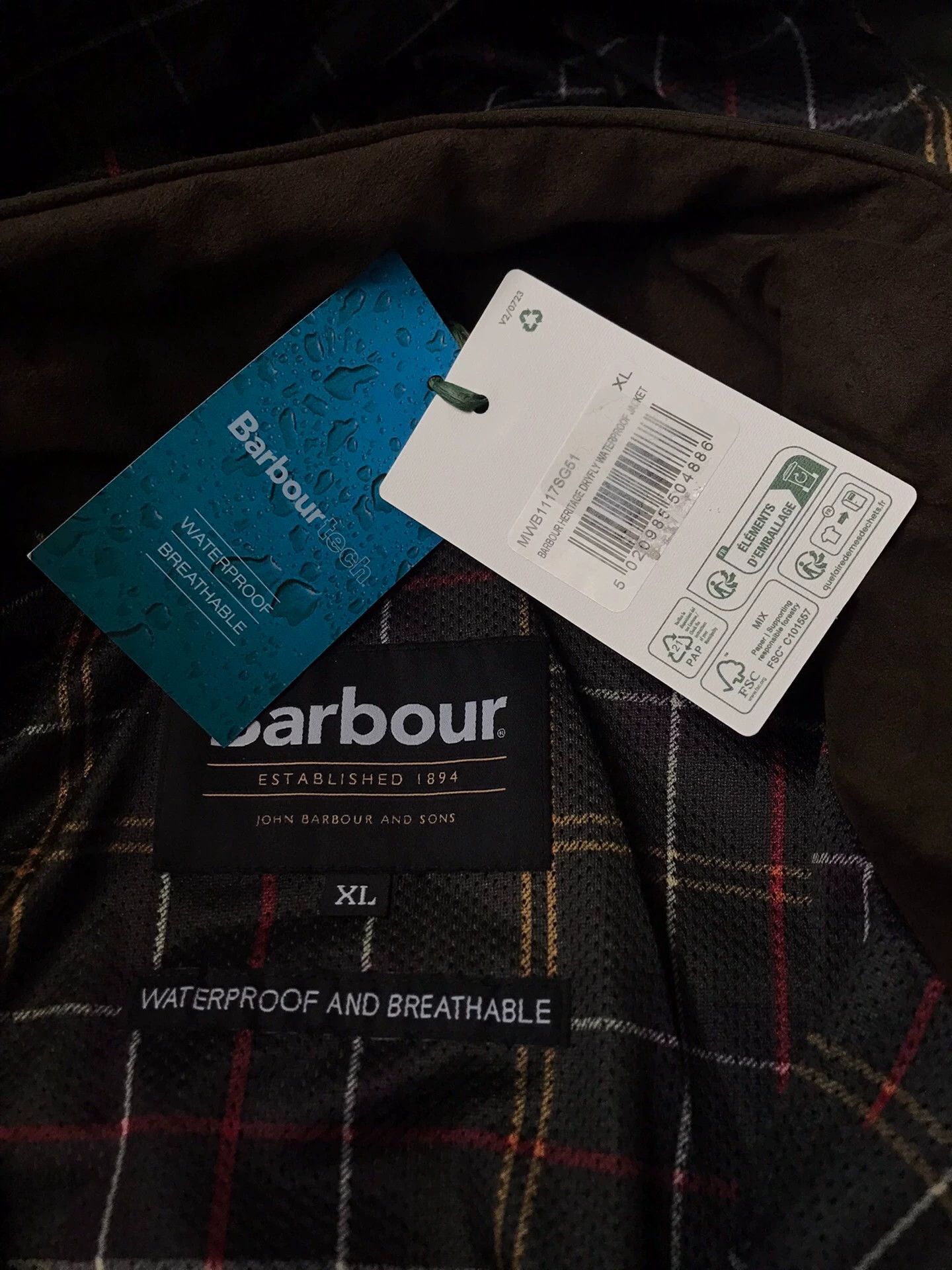Barbour Barbour Olive Waxless Hardshell Removable Hood XL Jkt Size US XL / EU 56 / 4 - 4 Thumbnail