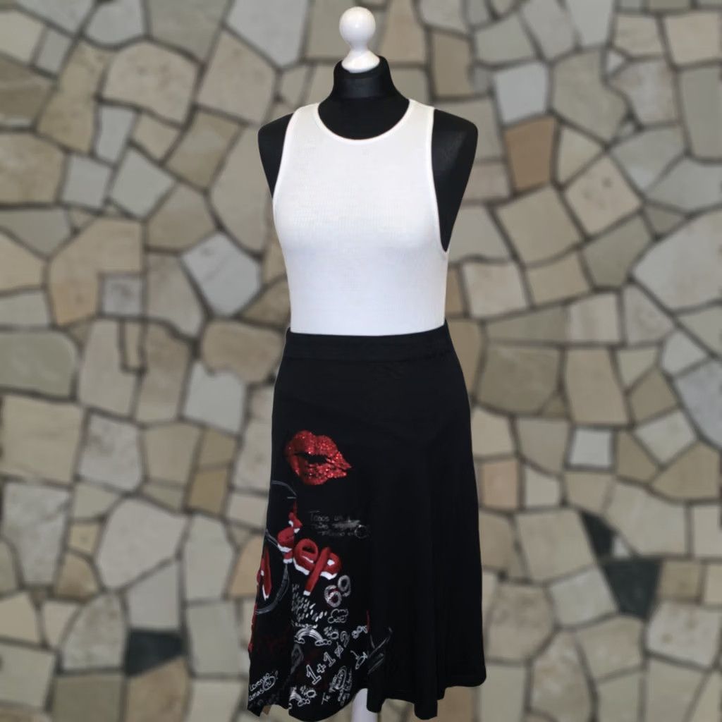 Desigual Desigual skirt womens Size M 27F2746 CRIPTION Size 32" / US 10 / IT 46 - 1 Thumbnail