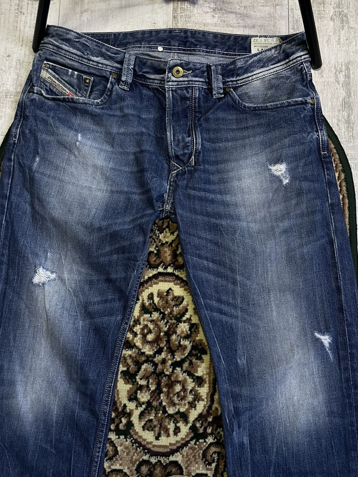 Diesel Diesel Y2K Distressed Denim Jeans 00’s Fabric Fade RARE Size US 34 / EU 50 - 4 Thumbnail