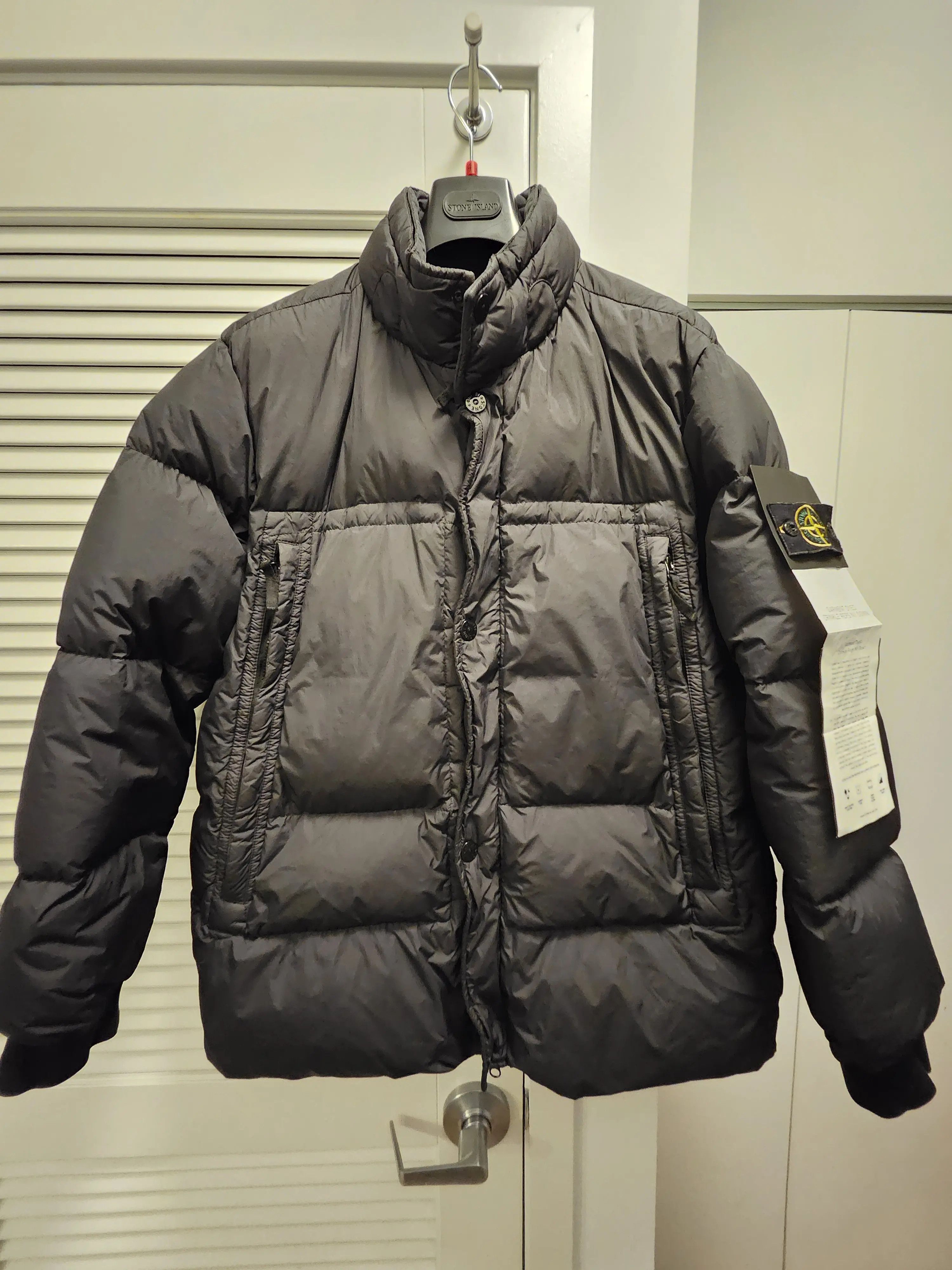 Stone Island STONE ISLAND GARMENT DYED DOWN 26 GR X SQM N Puffer
