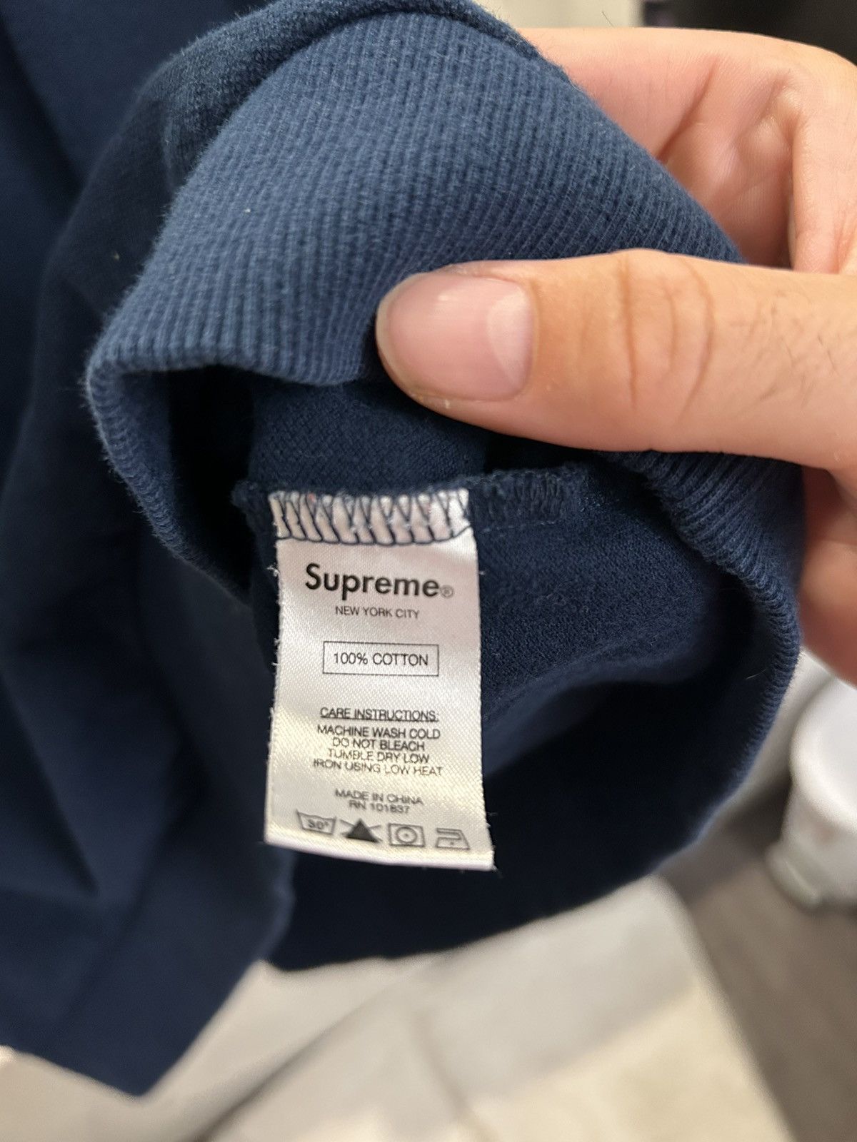 Supreme Supreme Small Box Pique Crewneck Size US L / EU 52-54 / 3 - 3 Thumbnail