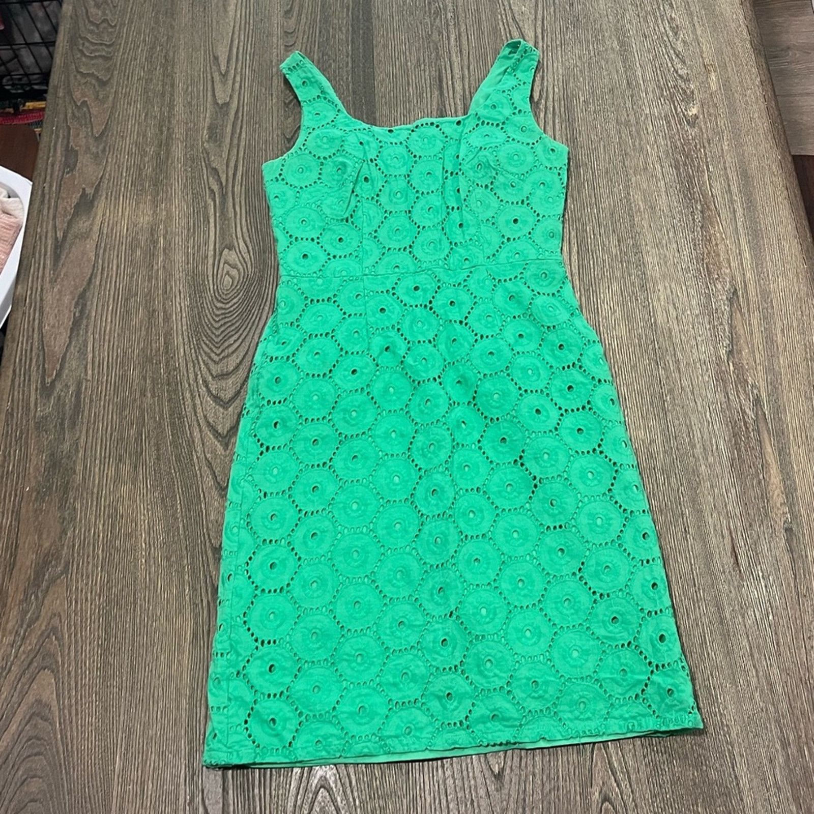 Adrianna Papell Adrianna Papell Sheath Dress Eyelet Zip Back Cotton Size 4 Size S / US 4 / IT 40 - 1 Thumbnail