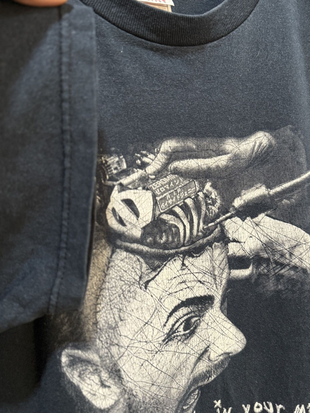 Band Tees Vintage Zeromind Nu Metal What’s In Your Mind Faded Tee Size US M / EU 48-50 / 2 - 5 Thumbnail