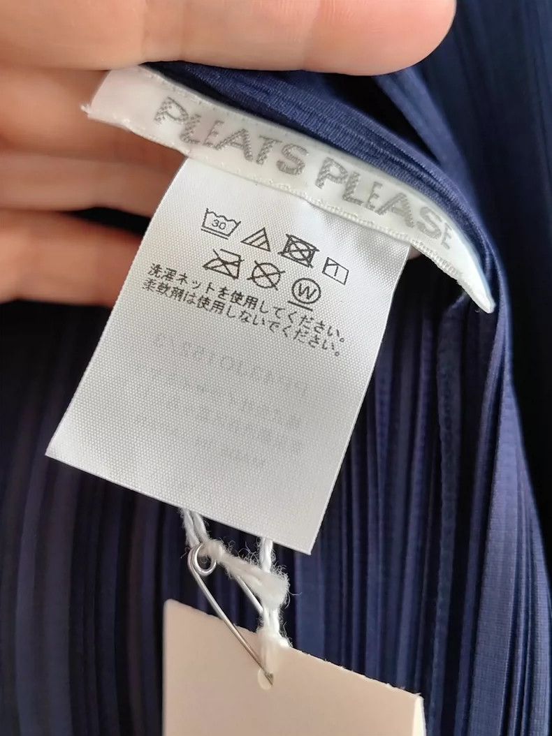 Issey Miyake Issey Miyake size:3 Navy blue pleated cardigan Size S / US 4 / IT 40 - 5 Thumbnail
