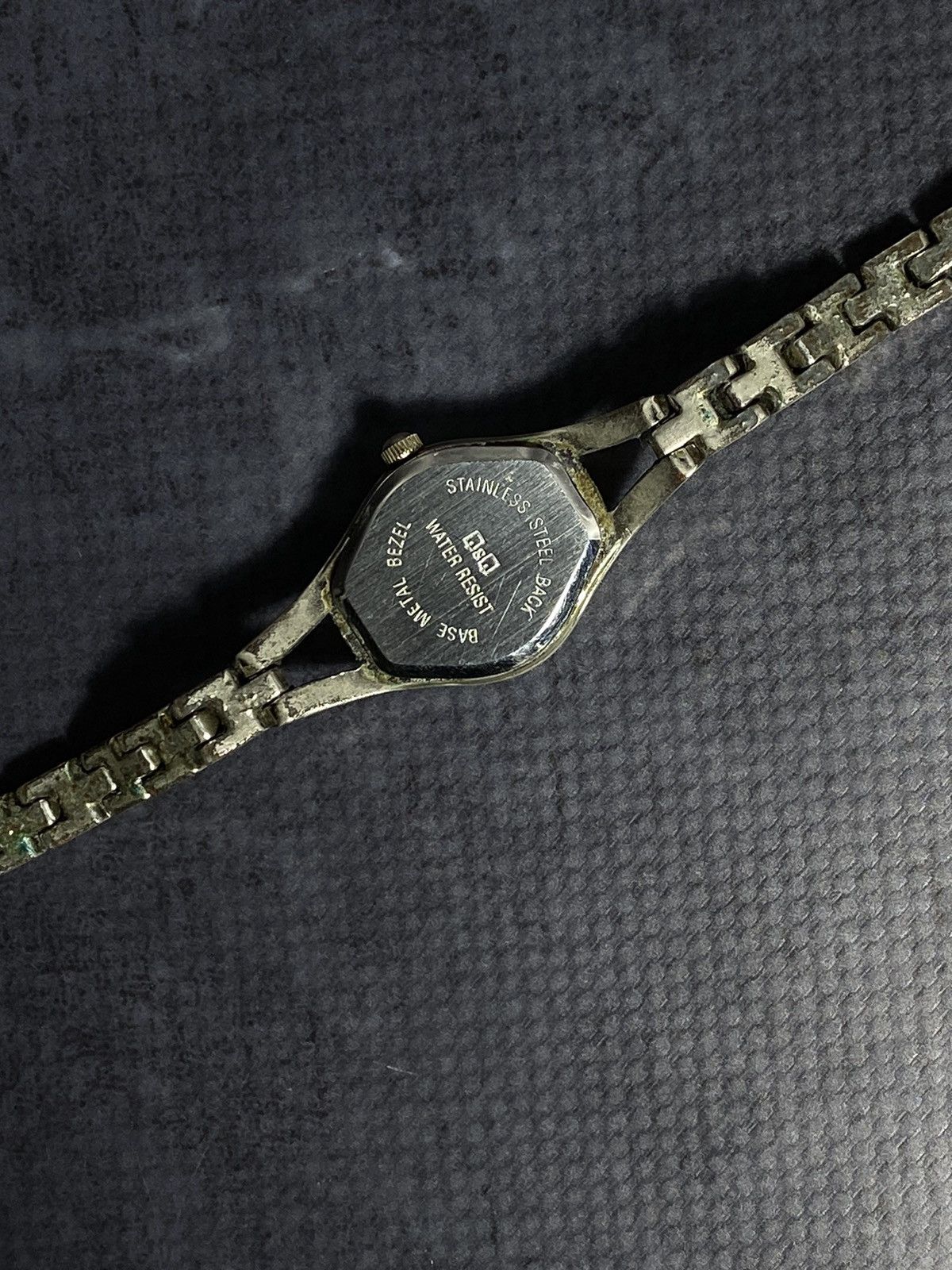 Jewelry Vintage Ladies Quartz Watch Elegant Stainless Steel Design Size ONE SIZE - 7 Thumbnail