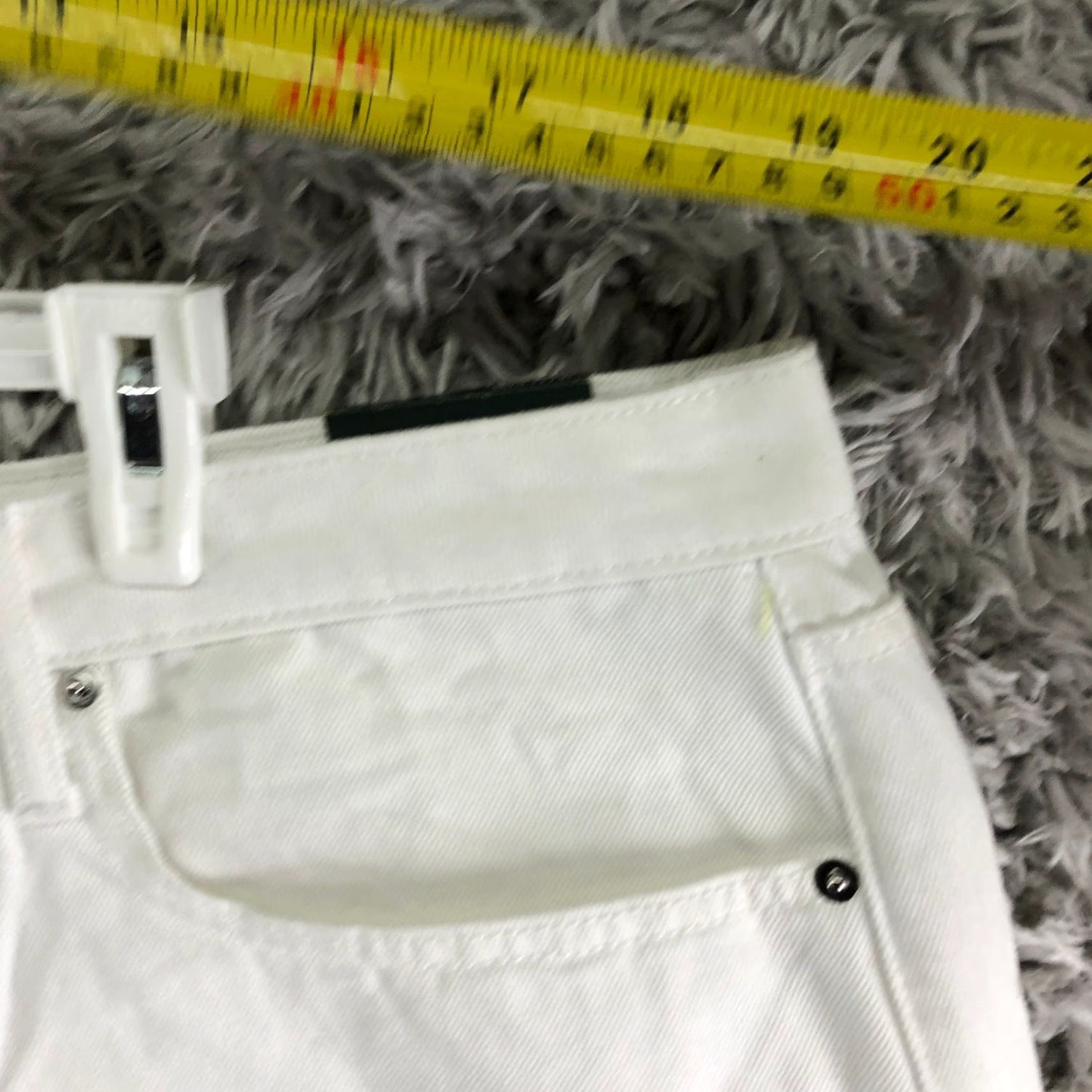 Vintage Wild Fable High Rise Bermuda Shorts Womens Plus 18 White Denim 5-Pocket Zip Button Fly Casual Modern Angel Logo Vintage: No Size 40" / US 18 - 2 Thumbnail