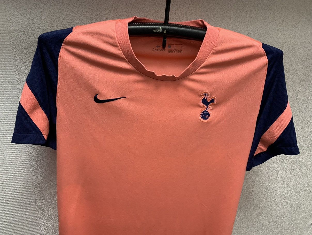 Nike Nike Tottenham Hotspur’s soccer jersey L sz Size US L / EU 52-54 / 3 - 5 Thumbnail