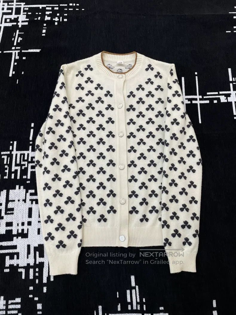 Hermes Hermes White Four-Leaf Clover Cashmere Cardigan Jacket Lon Size XS / US 0-2 / IT 36-38 - 1 Thumbnail
