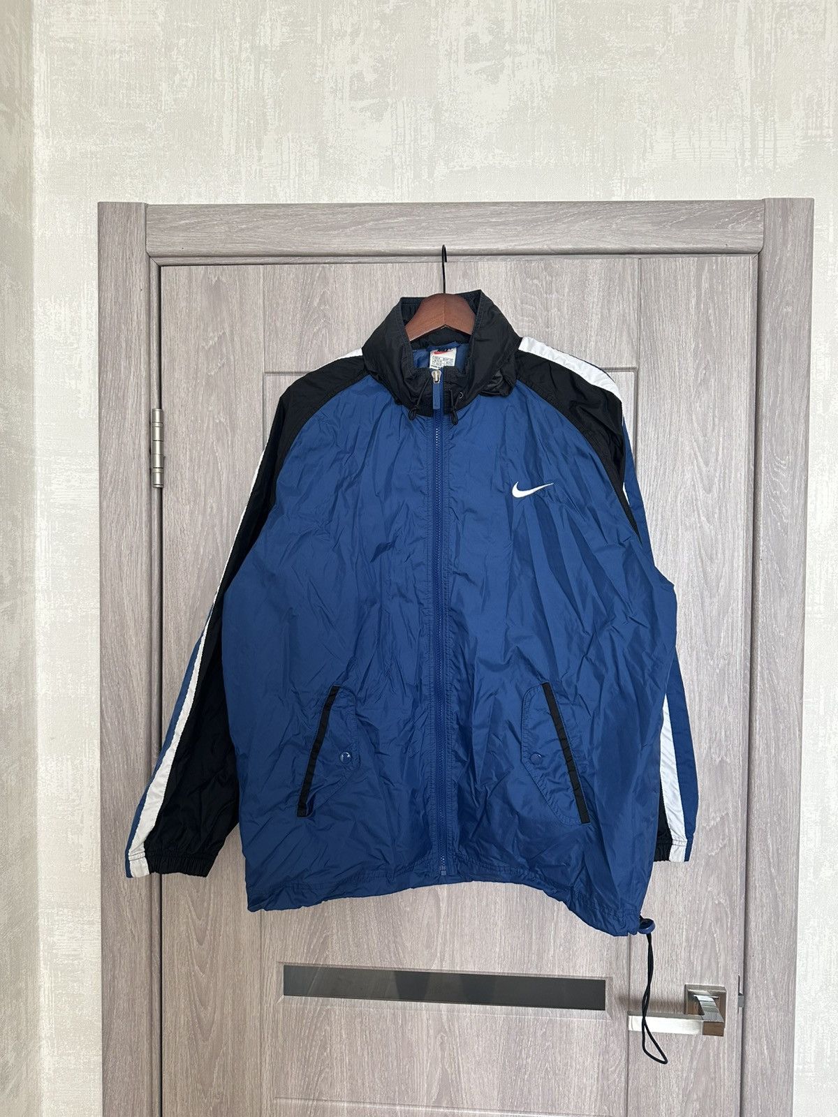 Nike × Vintage Nike vintage 90s Size US M / EU 48-50 / 2 - 1 Thumbnail