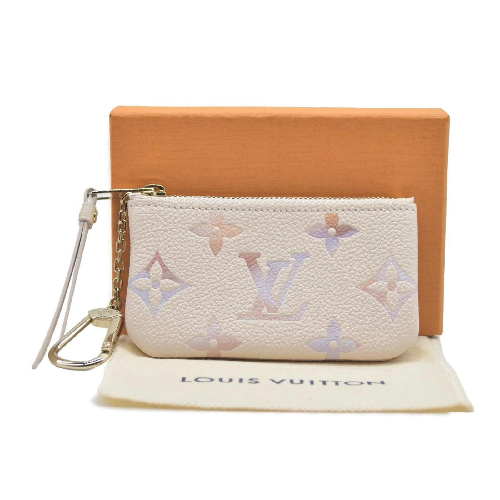 Louis Vuitton Louis Vuitton Empreinte Monogram Giant Key Pouch Dream Size ONE SIZE - 1 Thumbnail