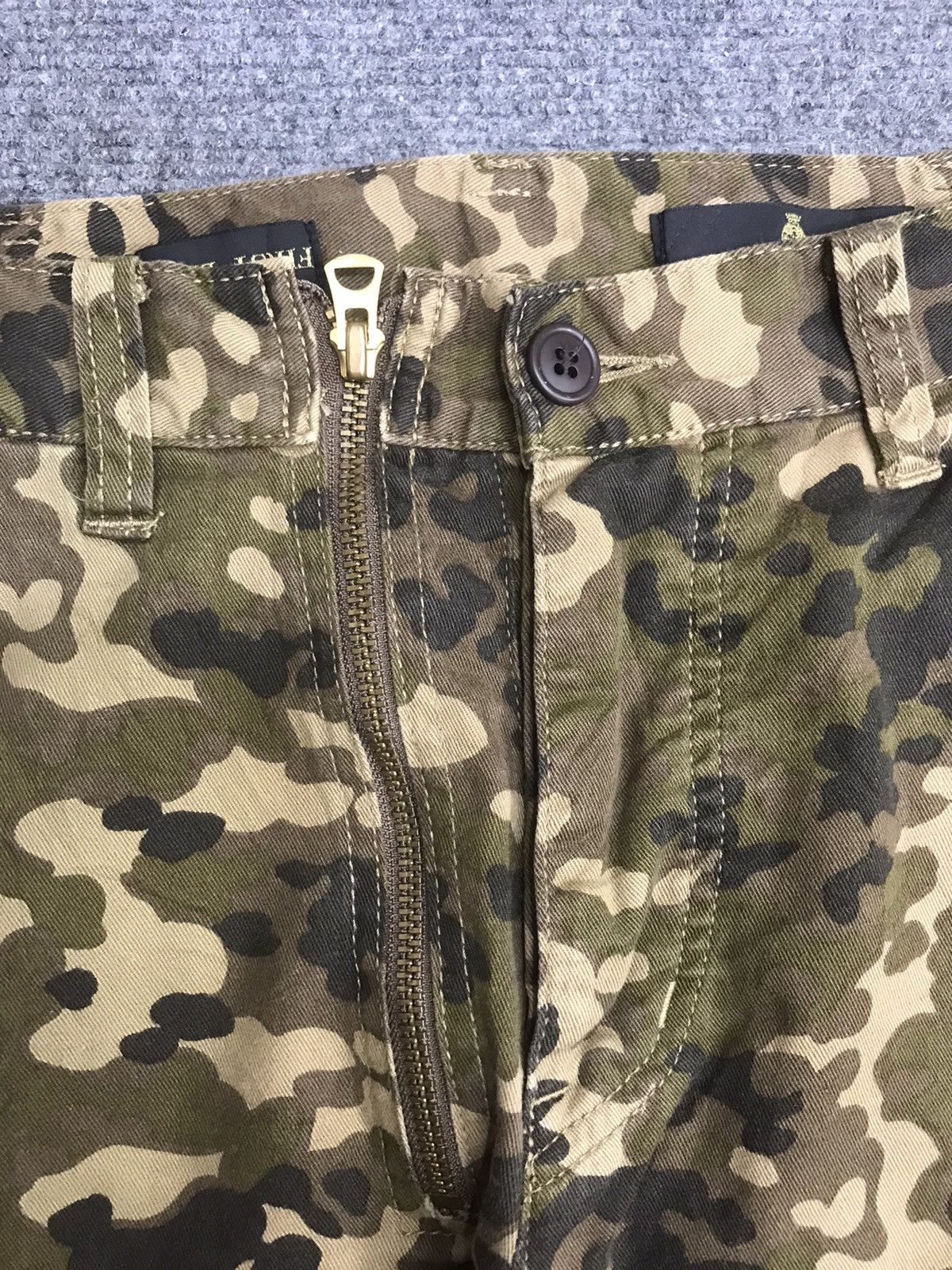 Japanese Brand FIRST BLOW Japan Hybrid Two Tones Cargo Pant Size US 32 / EU 48 - 4 Thumbnail