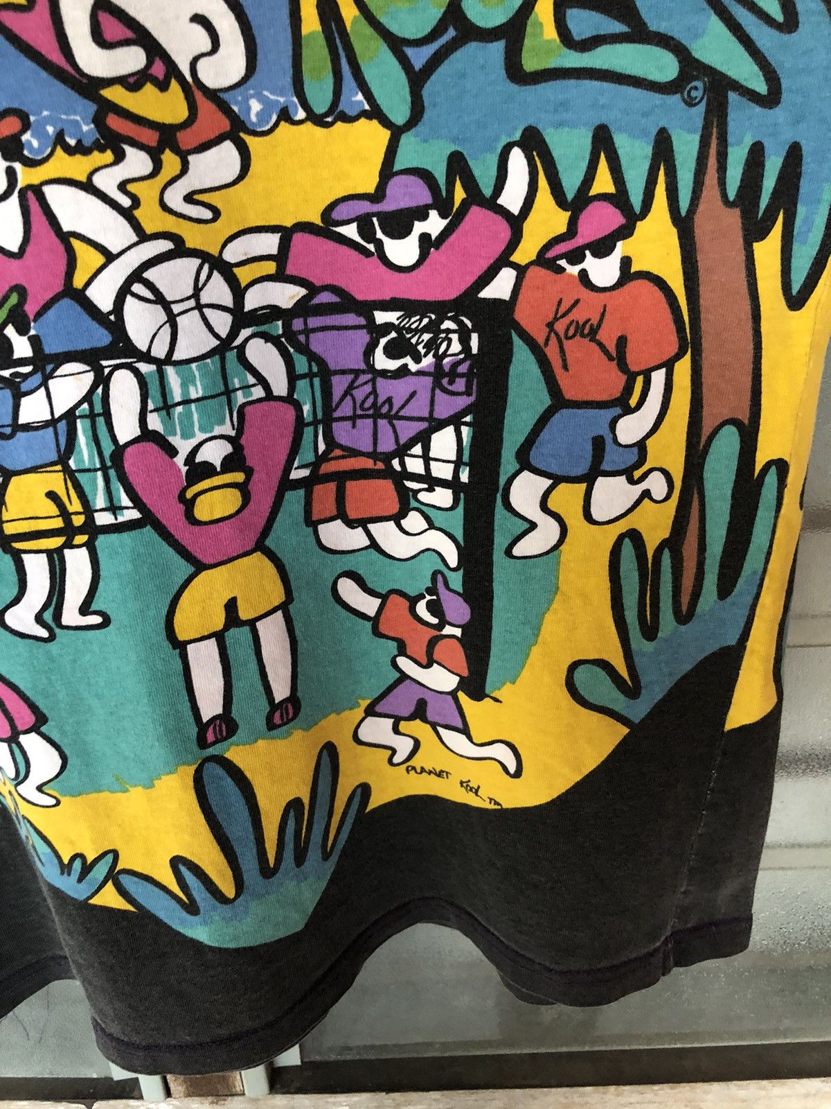 Vintage Vintage Kolorful Klothing Volleyball Player Overprint Tee Size US M / EU 48-50 / 2 - 7 Thumbnail