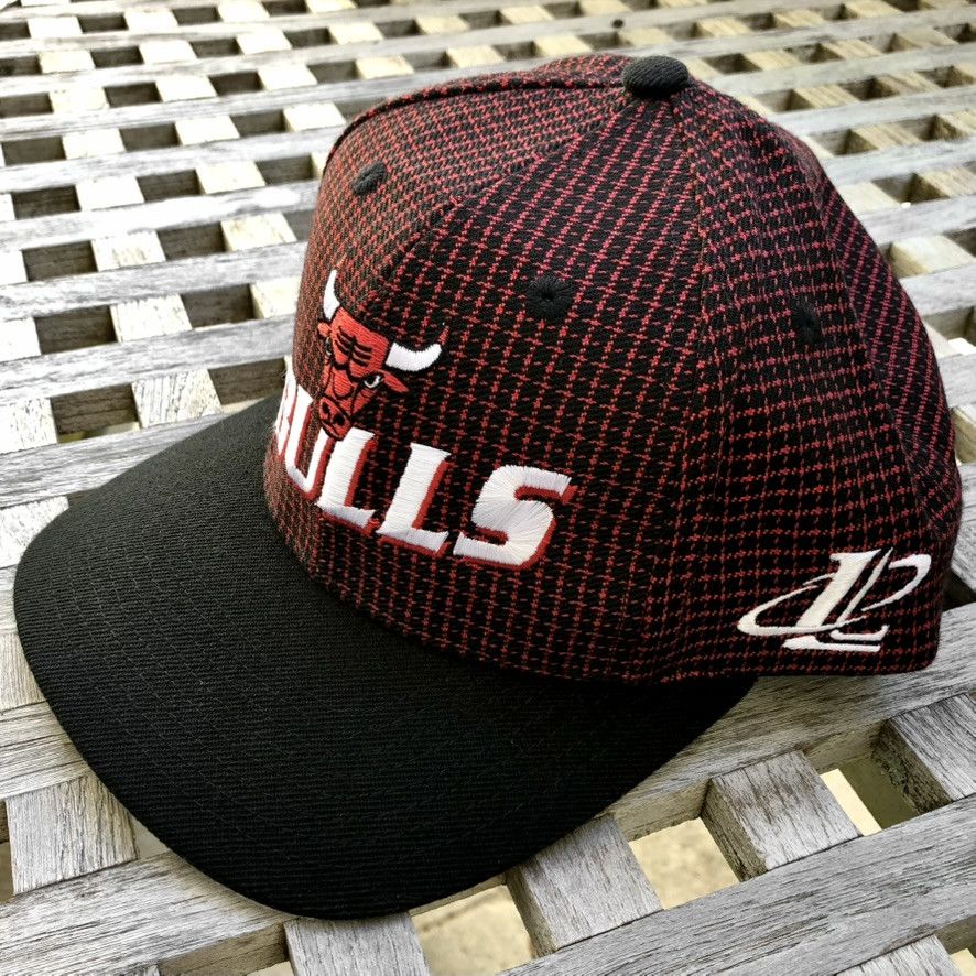 Logo Athletic Chicago Bulls 90s Vintage VTG Logo Athletic NBA Plaid Hat Size ONE SIZE - 2 Thumbnail