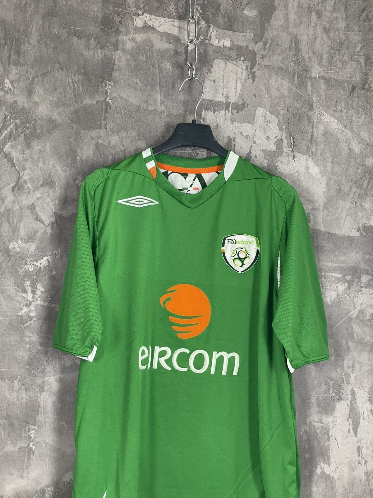 Umbro Ireland 2008 Home Jersey Soccer T shirt Size US L / EU 52-54 / 3 - 2 Thumbnail