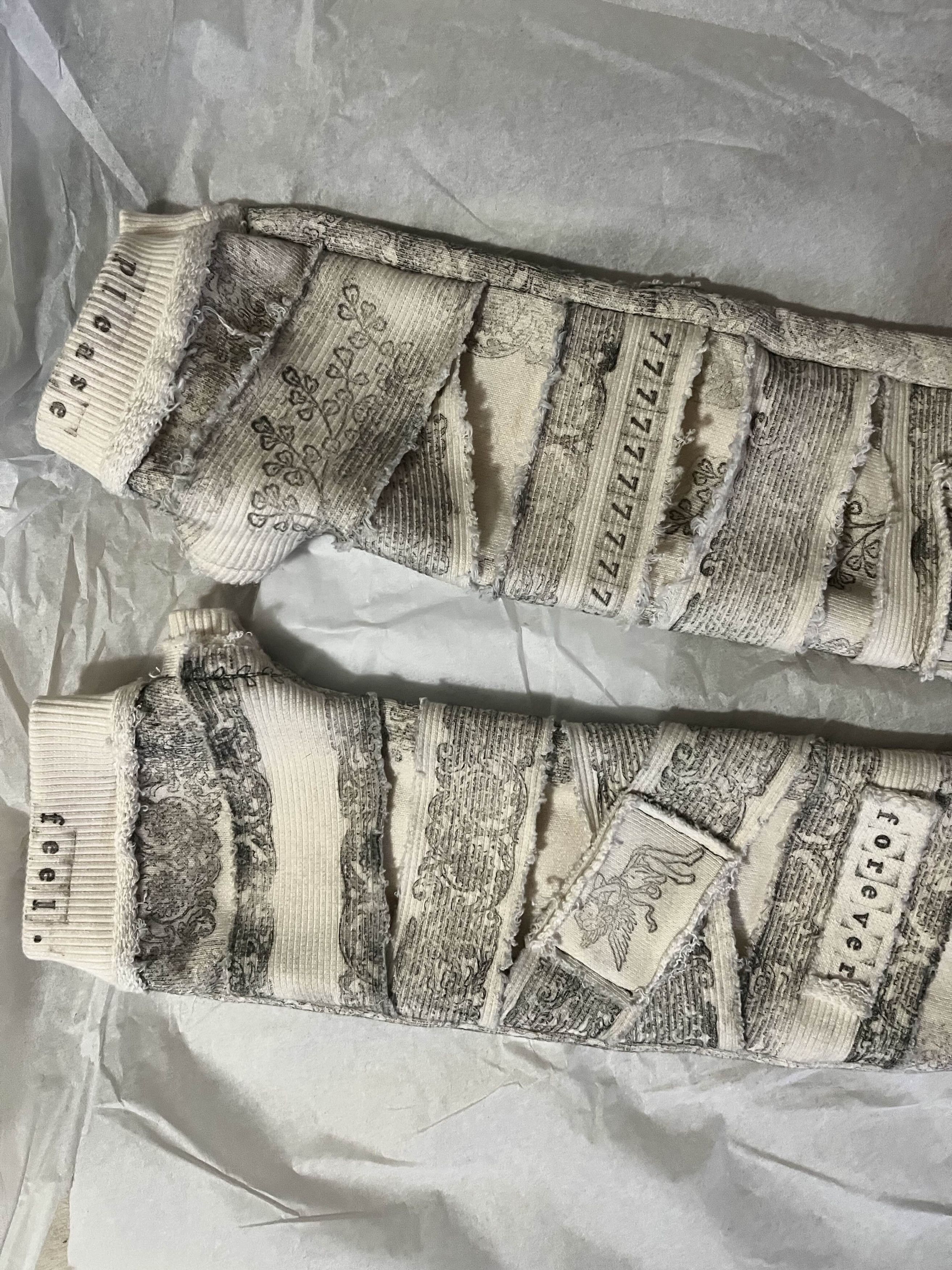 Designer × Japanese Brand stanped bandage gloves (beige) Size ONE SIZE - 5 Thumbnail
