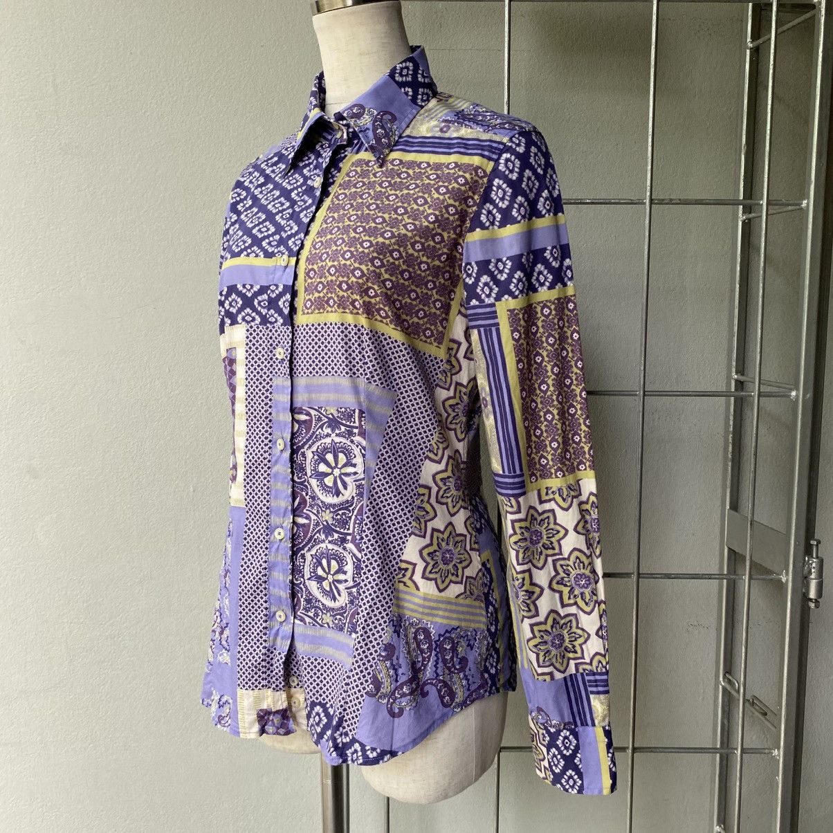 Etro Etro Purple Patchwork Print Long Sleeve Shirt Size XS / US 0-2 / IT 36-38 - 2 Thumbnail
