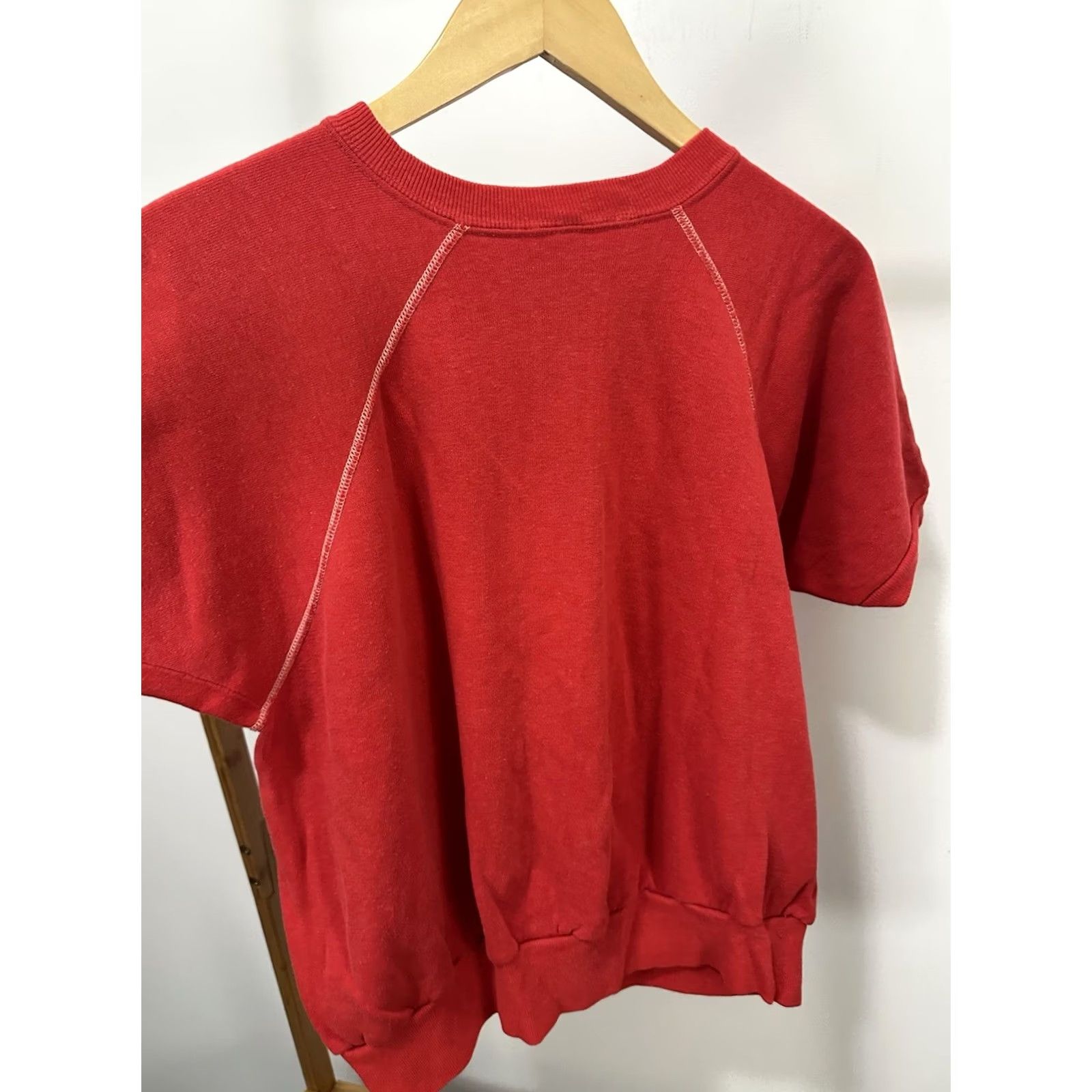 Vintage VTG 70s Neubrucke Germany Eagle Bundeswappen Raglan Soft Worn Sweatshirt XL Red Mens Pullover Fade Raglan Vintage Sweatshirt Size US XL / EU 56 / 4 - 5 Thumbnail