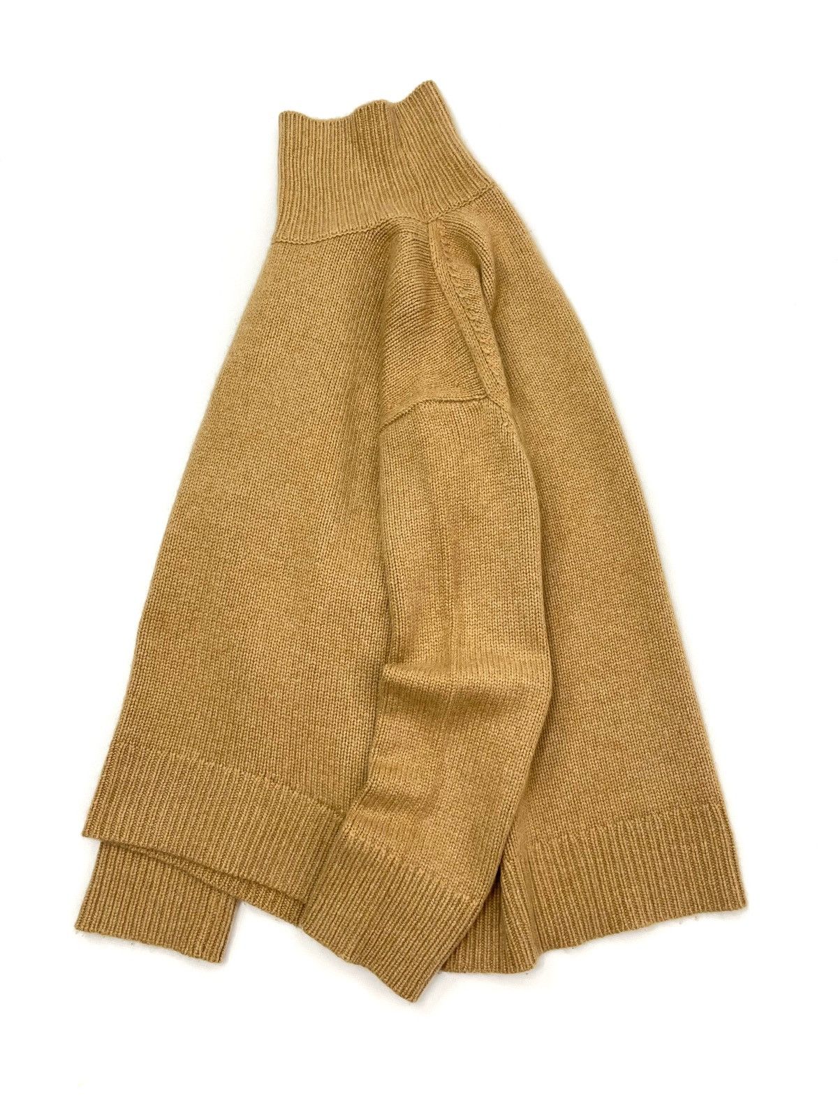 Celine Rare Vintage CELINE Cashmere Turtleneck Sweater – RelaxedFit Size S / US 4 / IT 40 - 3 Thumbnail