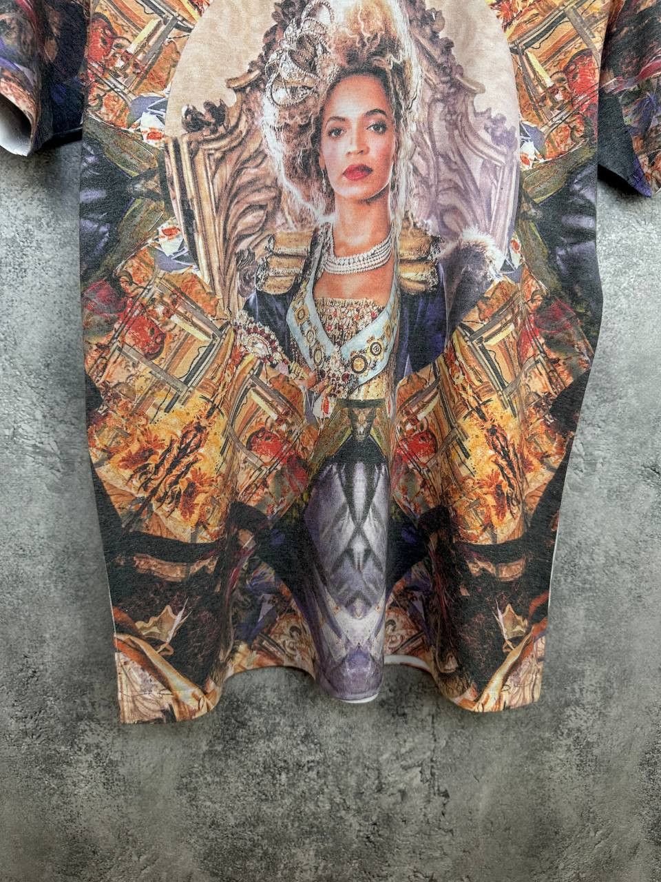 Beyonce Beyonce Renaissance Tour Baroque All Over Print T-Shirt Size US M / EU 48-50 / 2 - 6 Thumbnail