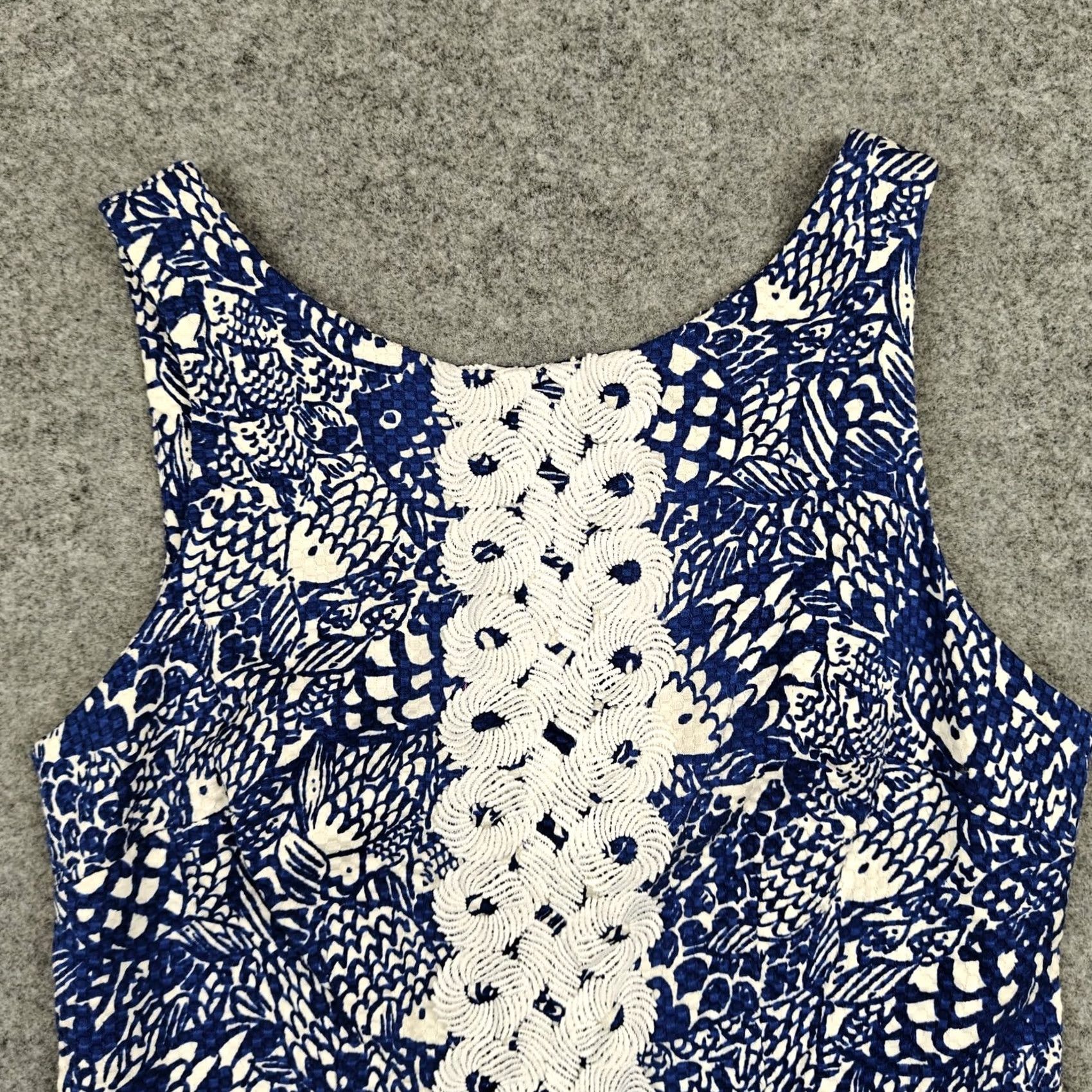Lilly Pulitzer Lilly Pulitzer Dress Womens 2 Blue Floral Jacquard Embroidered Shift Mini Size XS / US 0-2 / IT 36-38 - 2 Thumbnail