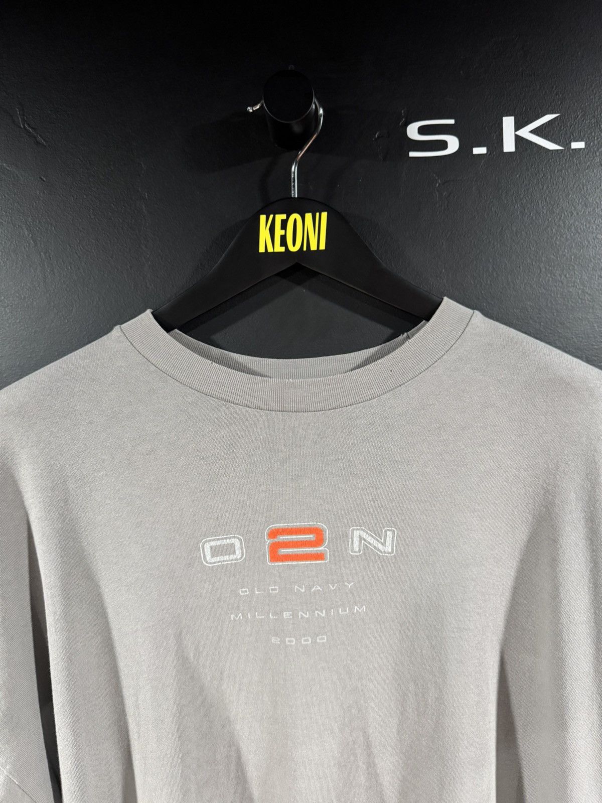 Old Navy 2000 Y2K Vintage Old Navy 02N Millennium Long Sleeve L Size US L / EU 52-54 / 3 - 2 Thumbnail