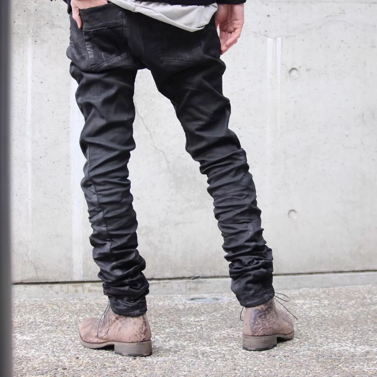Boris Bidjan Saberi BBS P13TF Slim Tapered Distressed Waxed Black Jeans XS/S Size US 28 / EU 44 - 9 Thumbnail
