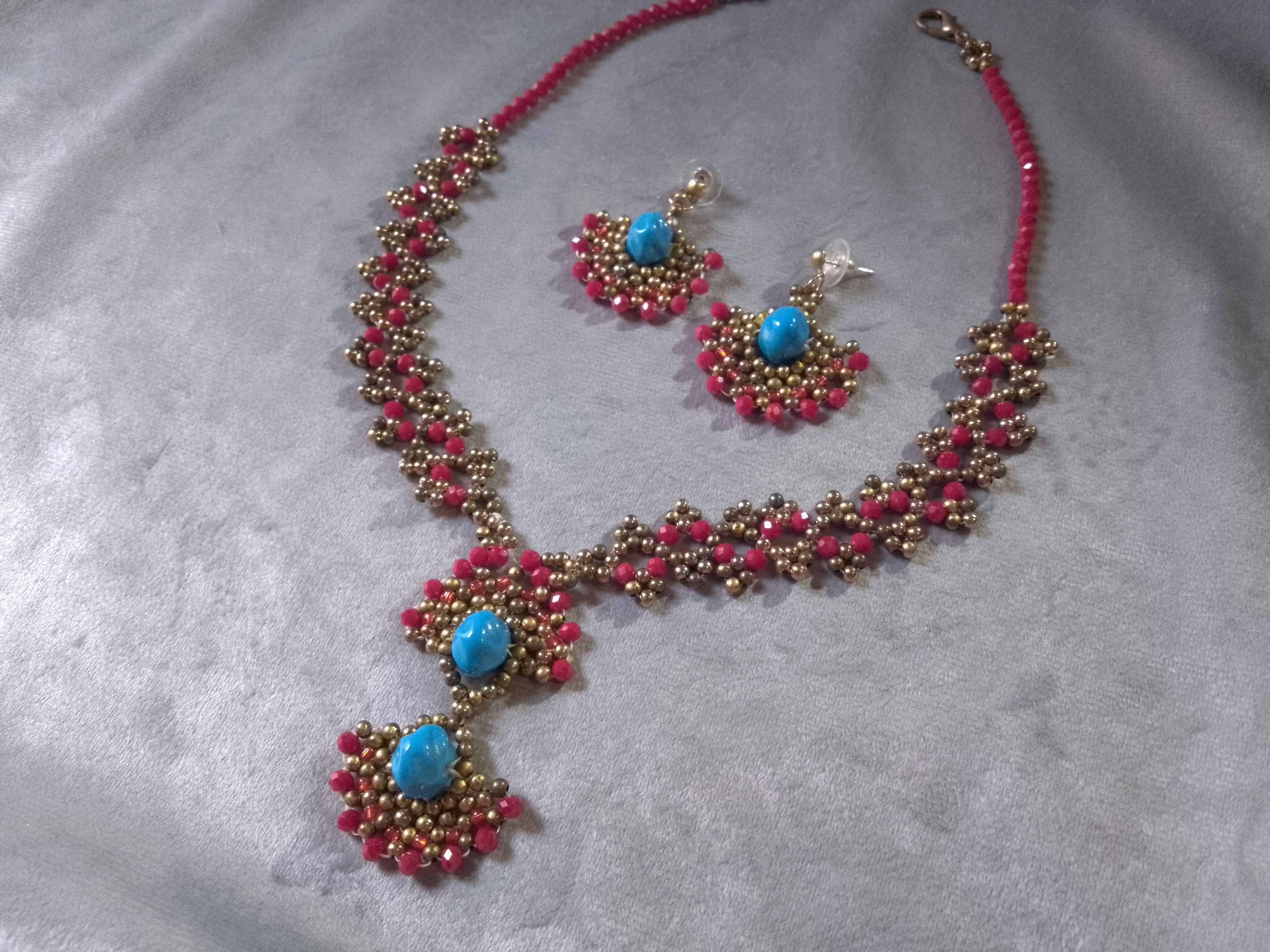 Handmade Necklace Earrings Vintage. Red crystals Blue resin. Pendant Size ONE SIZE - 6 Thumbnail