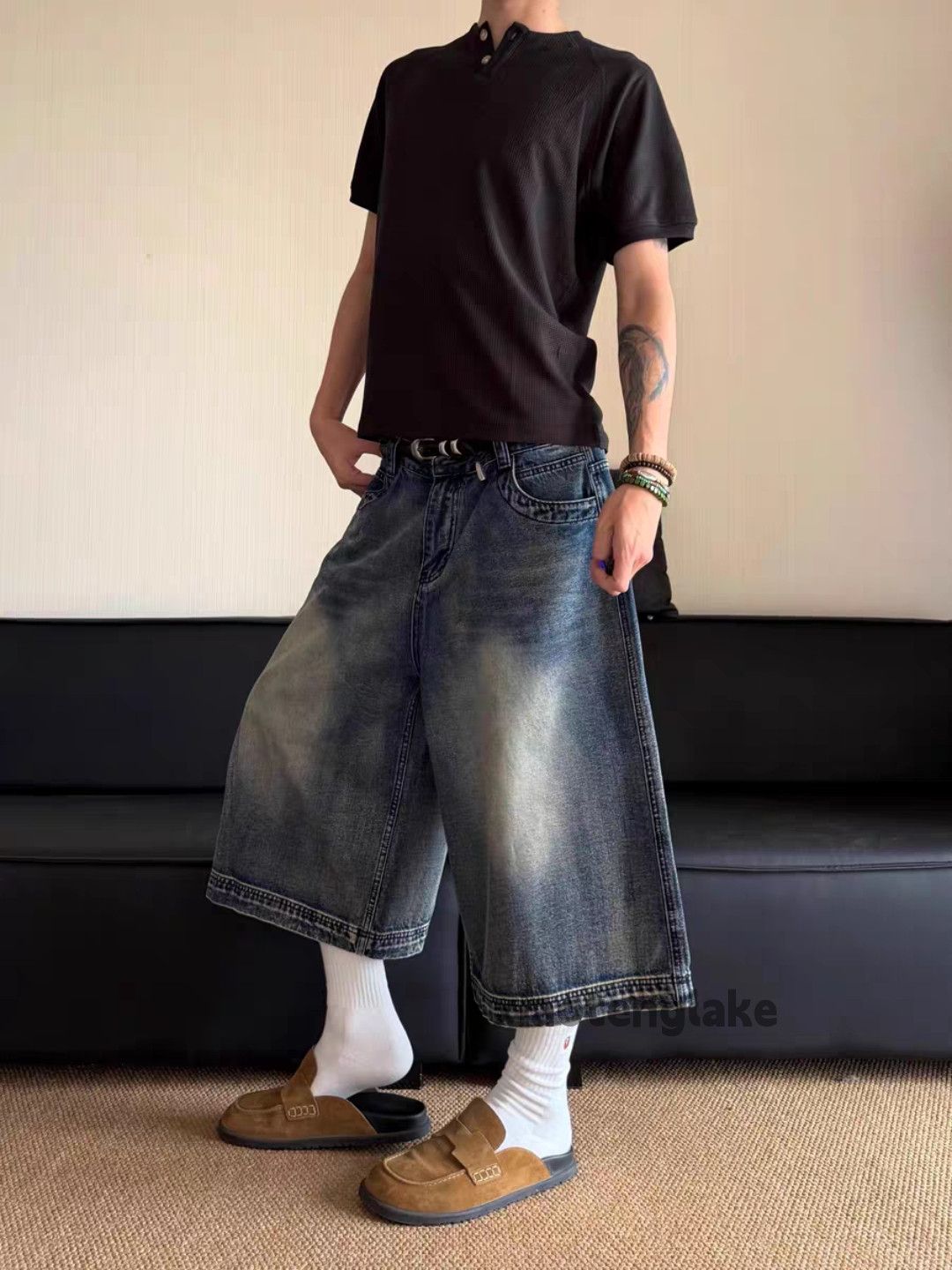 Designer Unisex washed faded loose baggy skate hiphop shorts Size US 32 / EU 48 - 1 Thumbnail