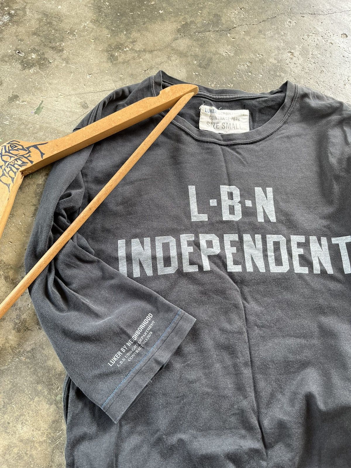 Japanese Brand × Neighborhood 🔥Luker Neighborhood Big Logo 3 Quarter Tees Japan Size US S / EU 44-46 / 1 - 3 Thumbnail