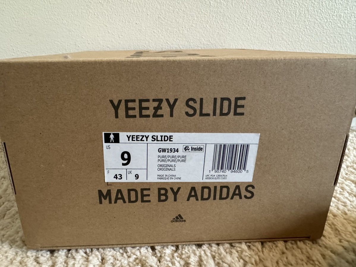 Kanye West × Yeezy Pure Yeezy Slides Size US 9 / EU 42 - 10 Thumbnail