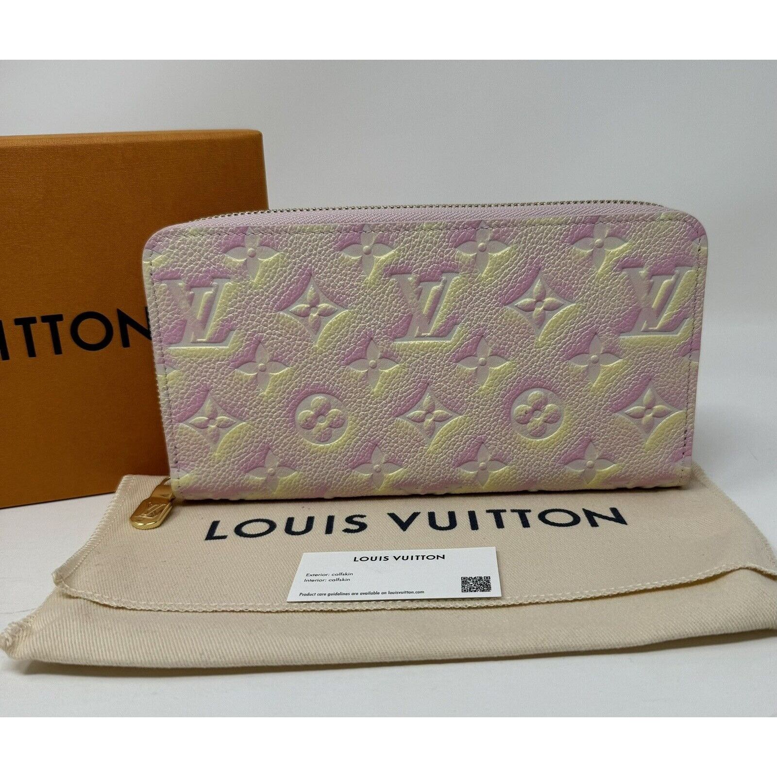 Louis Vuitton Louis Vuitton Stardust Zippy Wallet Pink/Yellow Shimmer Size ONE SIZE - 2 Thumbnail