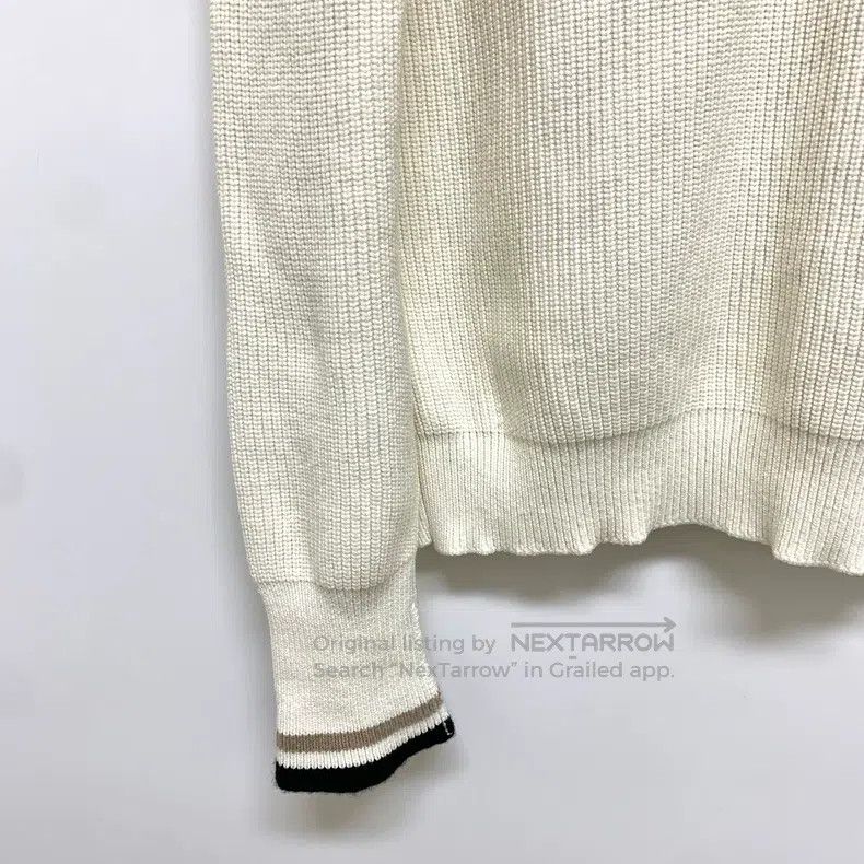 Louis Vuitton Louis Vuitton Contrasting V-neck jacquard knit sweater Size US S / EU 44-46 / 1 - 7 Thumbnail