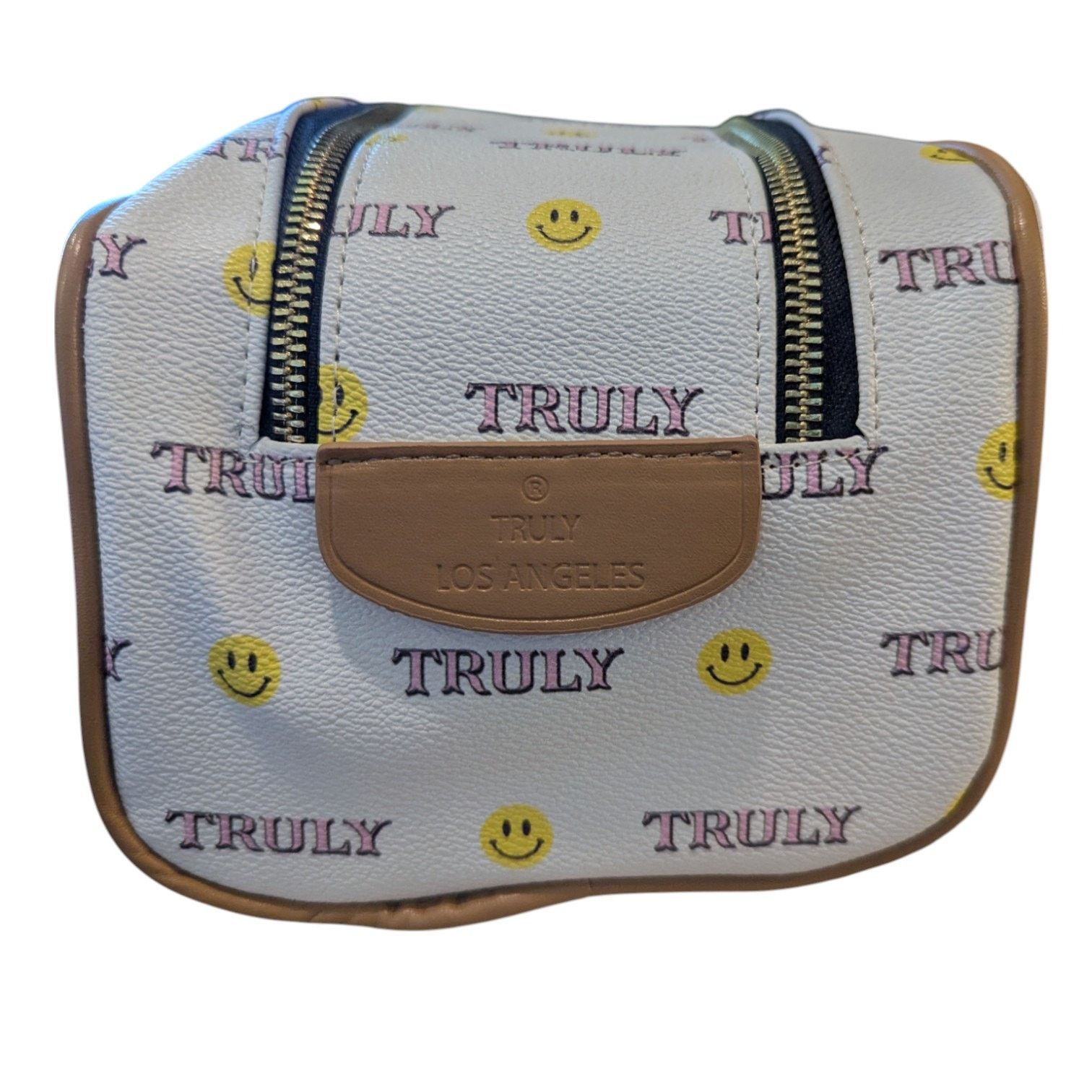 Other Truly Smiley Face Toiletry Travel Vegan Vanity Case Size ONE SIZE - 11 Thumbnail
