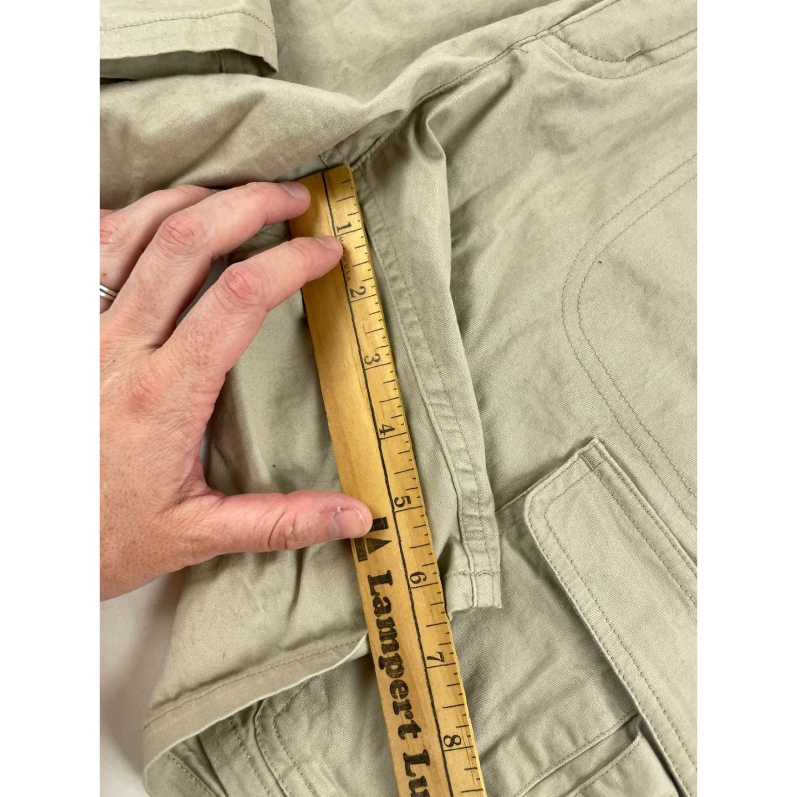 Vintage Cabela's Cargo Shorts Women's 29 Tan Multi Pocket Flap Mid Rise Casual Exterior: Tan Brown Clean Regular Size 29 Women Mens? Size 29" - 6 Thumbnail
