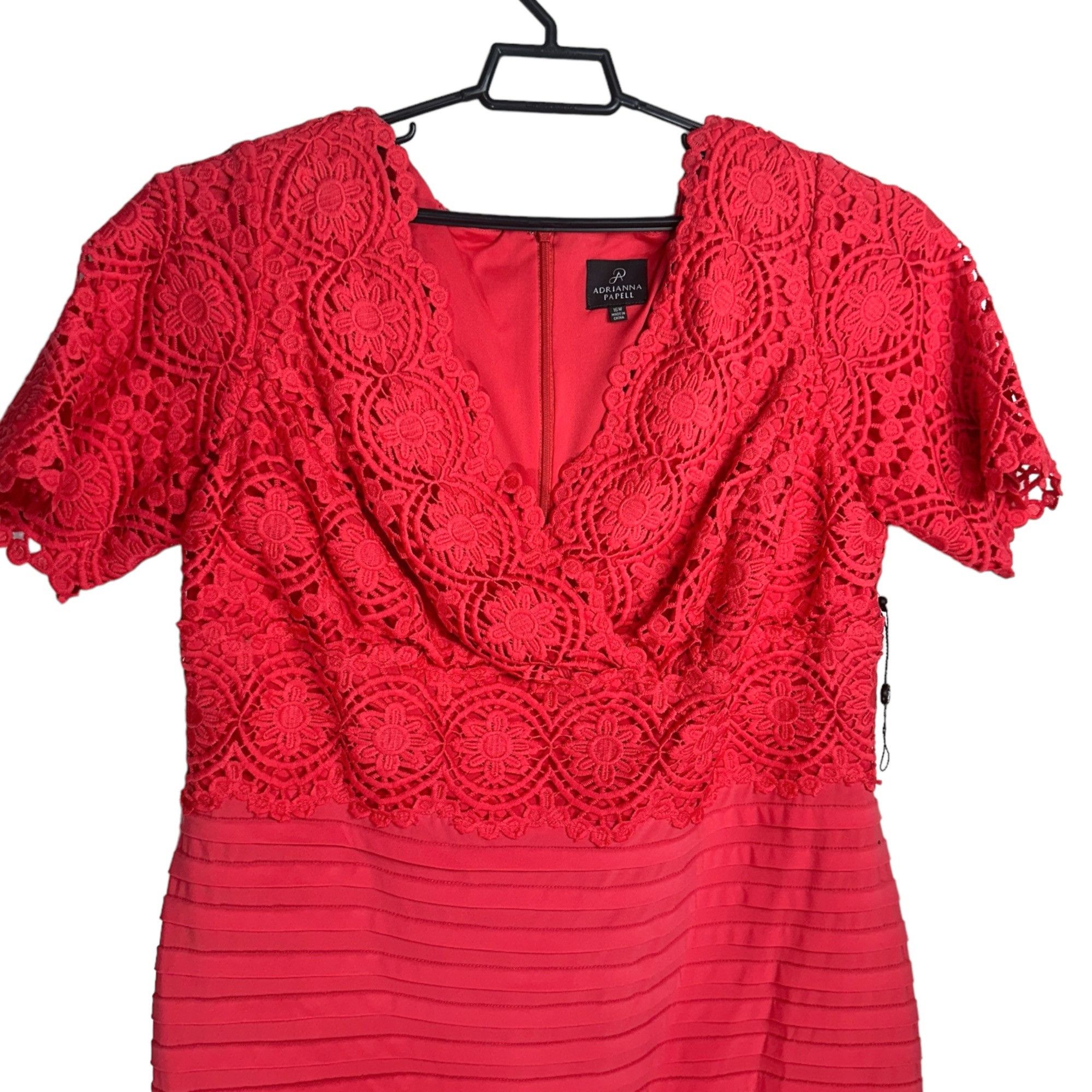 Adrianna Papell Adrianna Papell Coral Lace Crochet & Pleated V Neck Dress 16 Size XXL / US 16-18 / IT 52-54 - 5 Thumbnail
