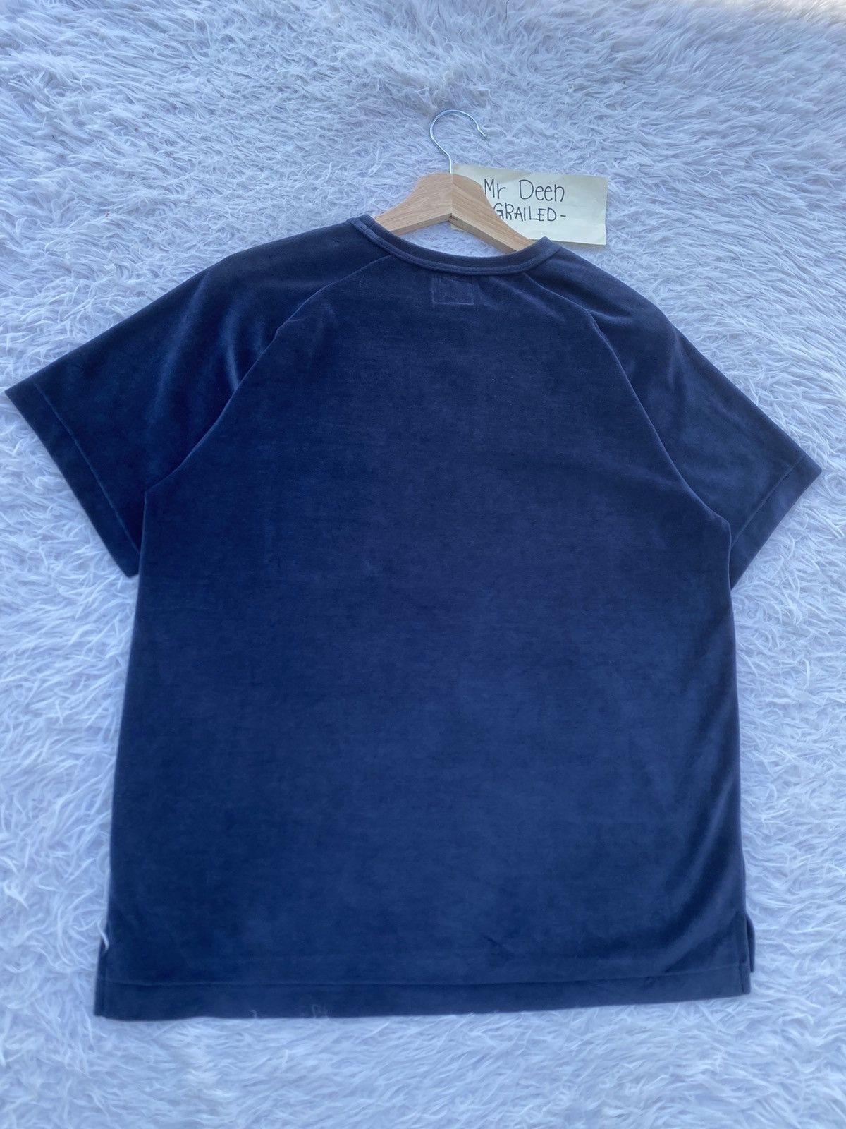 Needles Rare Vintage Needles Velvet Pocket Tshirt Size US M / EU 48-50 / 2 - 15 Thumbnail