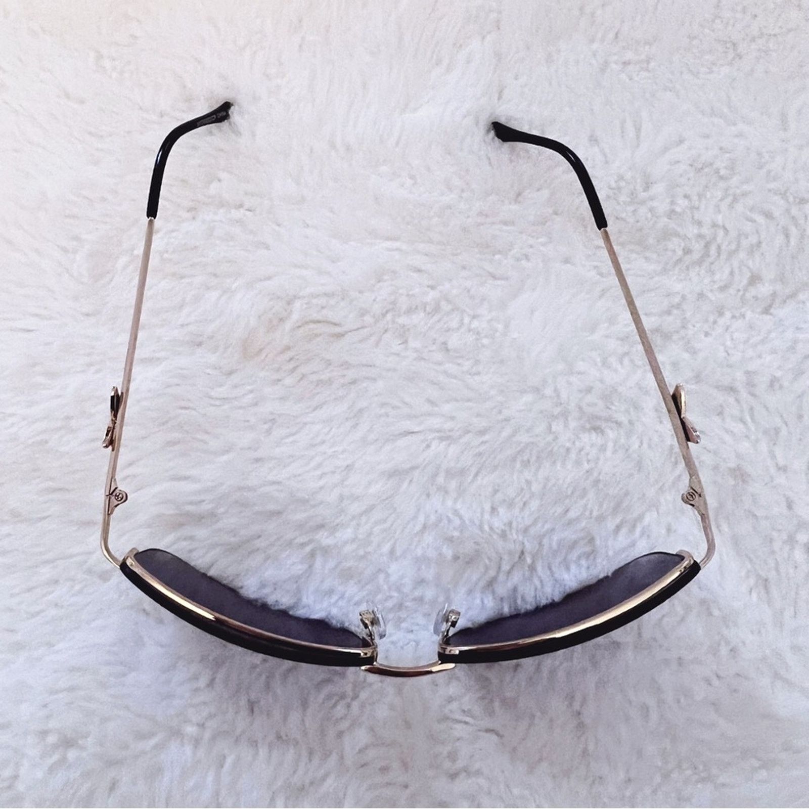 Other Delia Black Rimless Butterfly Accent Sunglasses Size ONE SIZE - 6 Thumbnail