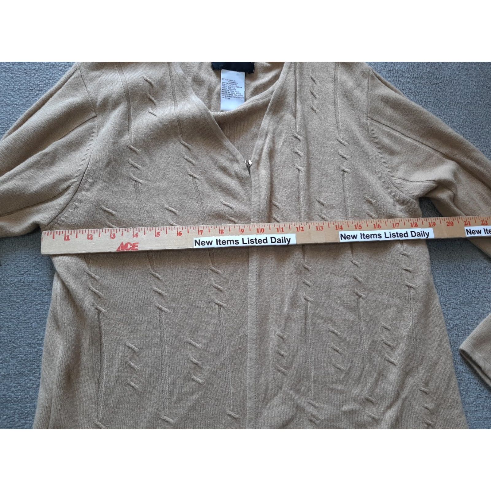 Vintage Sag Harbor Sweater Cardigan Women Medium M Tan Long Sleeve Acrylic Knit Modern Bohemian 80s Casual Womens Size M / US 6-8 / IT 42-44 - 4 Thumbnail