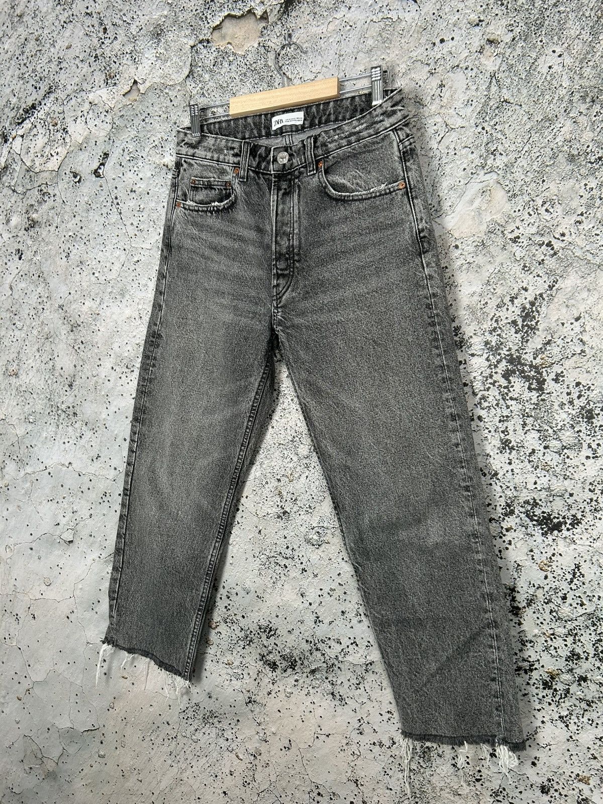 Other Zara Washed Grey Distressed Jeans Denim Punk Skate Grunge Size US 28 / EU 44 - 2 Thumbnail
