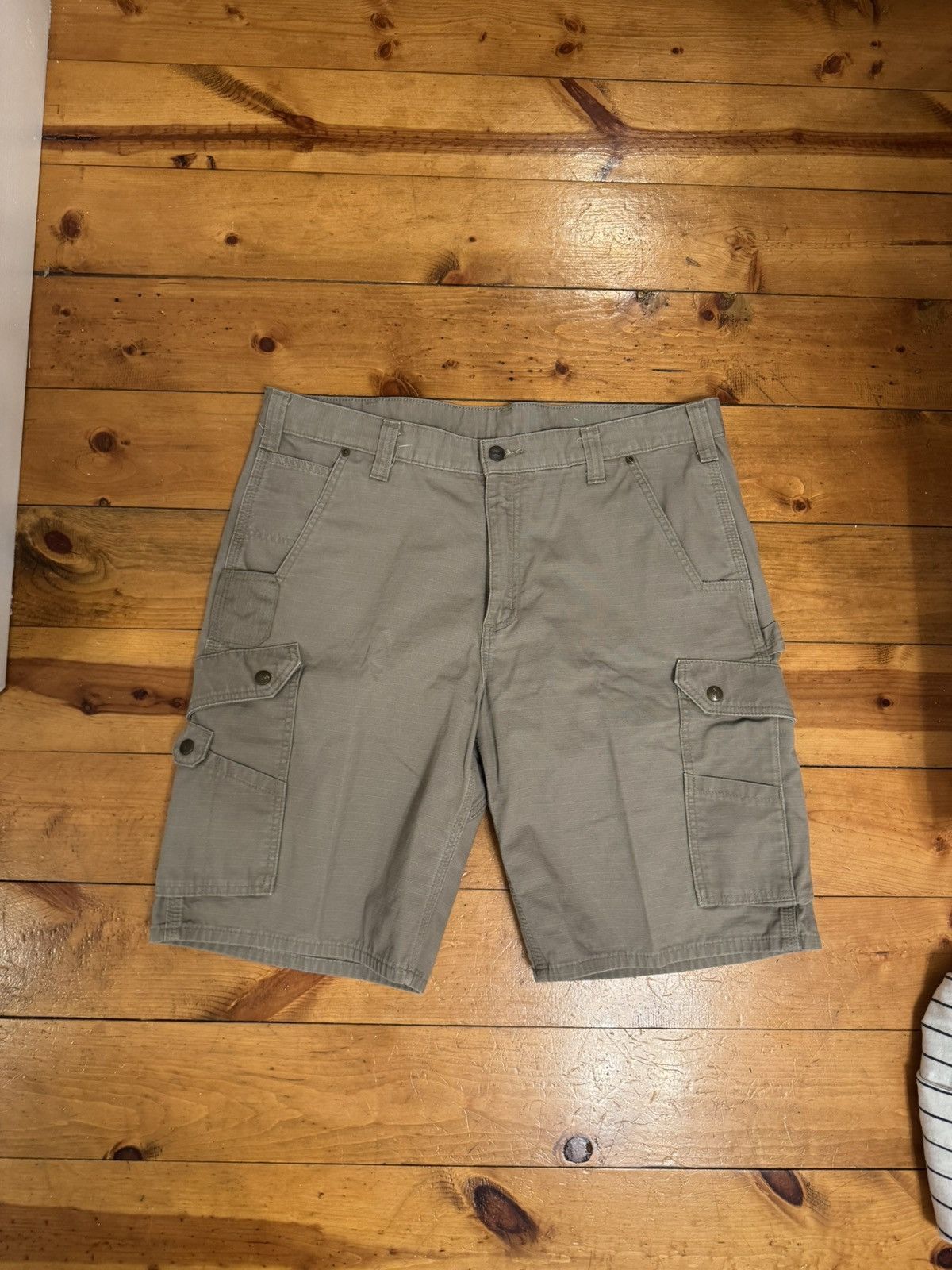Carhartt B357 DES Carhartt Cargo Shorts. Tagged 38 Size US 38 / EU 54 - 2 Thumbnail
