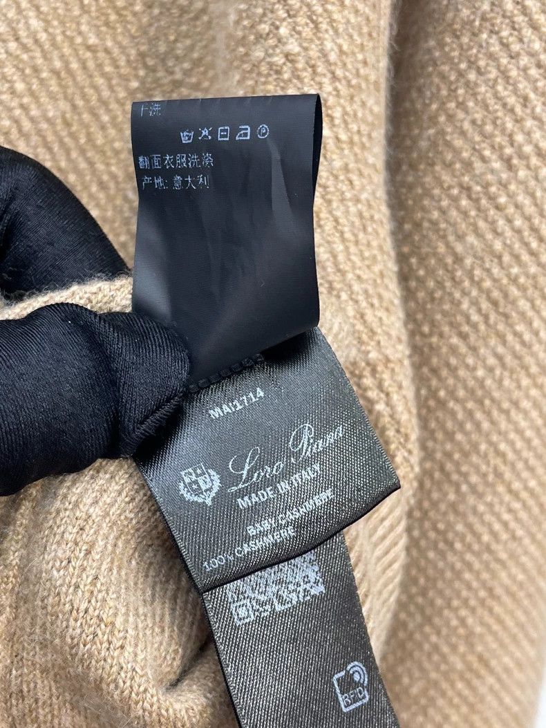 LORO PIANA Soft brown knitted cashmere sweater