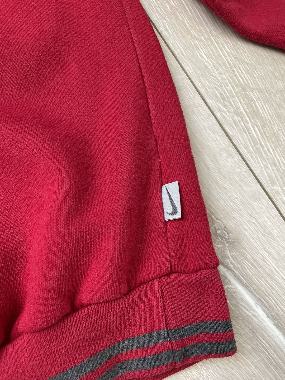 Nike × Vintage Vintage 90s woman's Nike sweatshirt big logo Size XS / US 0-2 / IT 36-38 - 3 Thumbnail