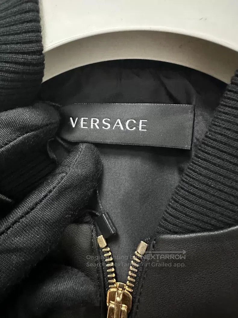 Versace Versace Black sheepskin embroidered jacket coat Size M / US 6-8 / IT 42-44 - 6 Thumbnail