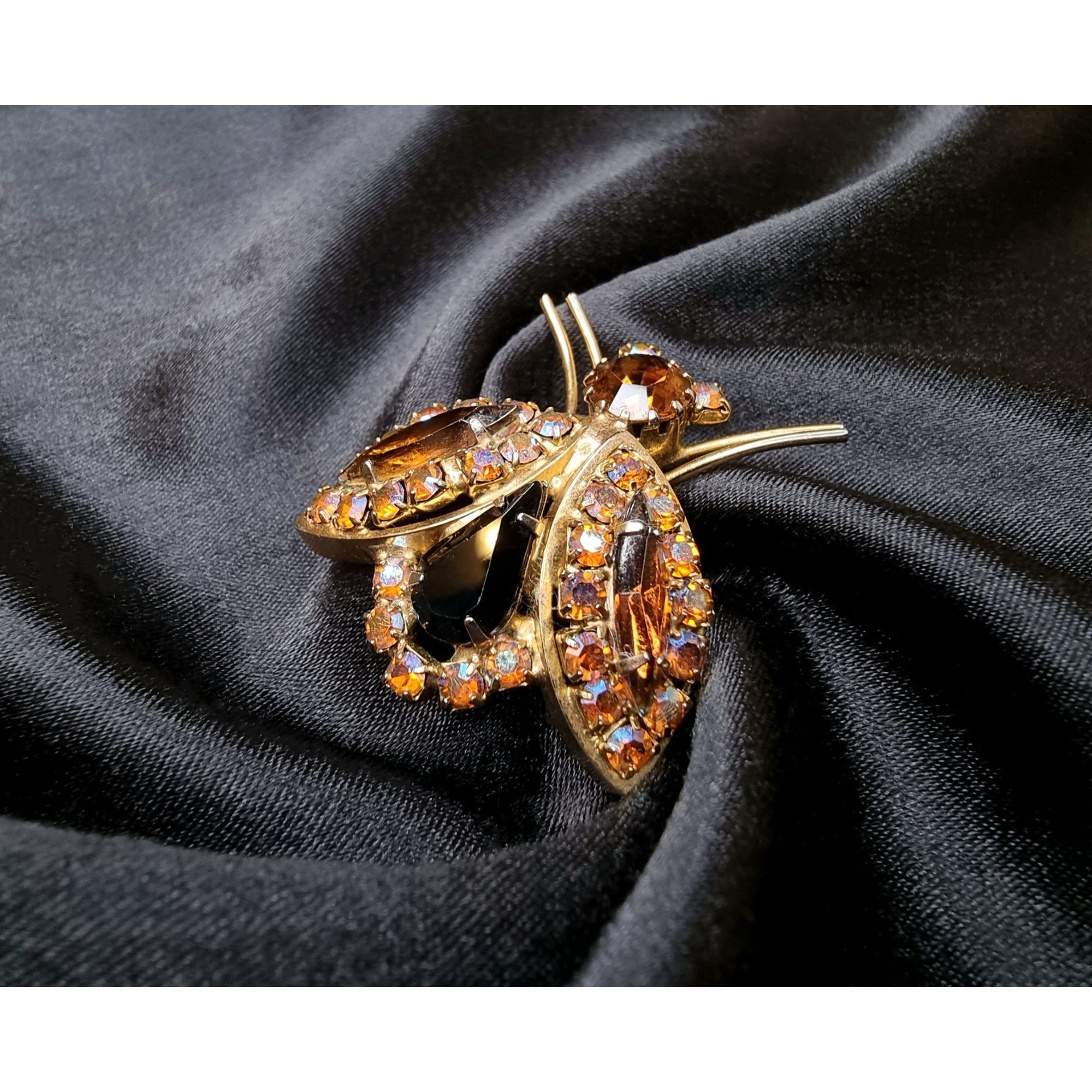 Vintage Vintage 1960's Gold-Tone Bug Brooch Amber Iridescent Rhines Size ONE SIZE - 1 Thumbnail