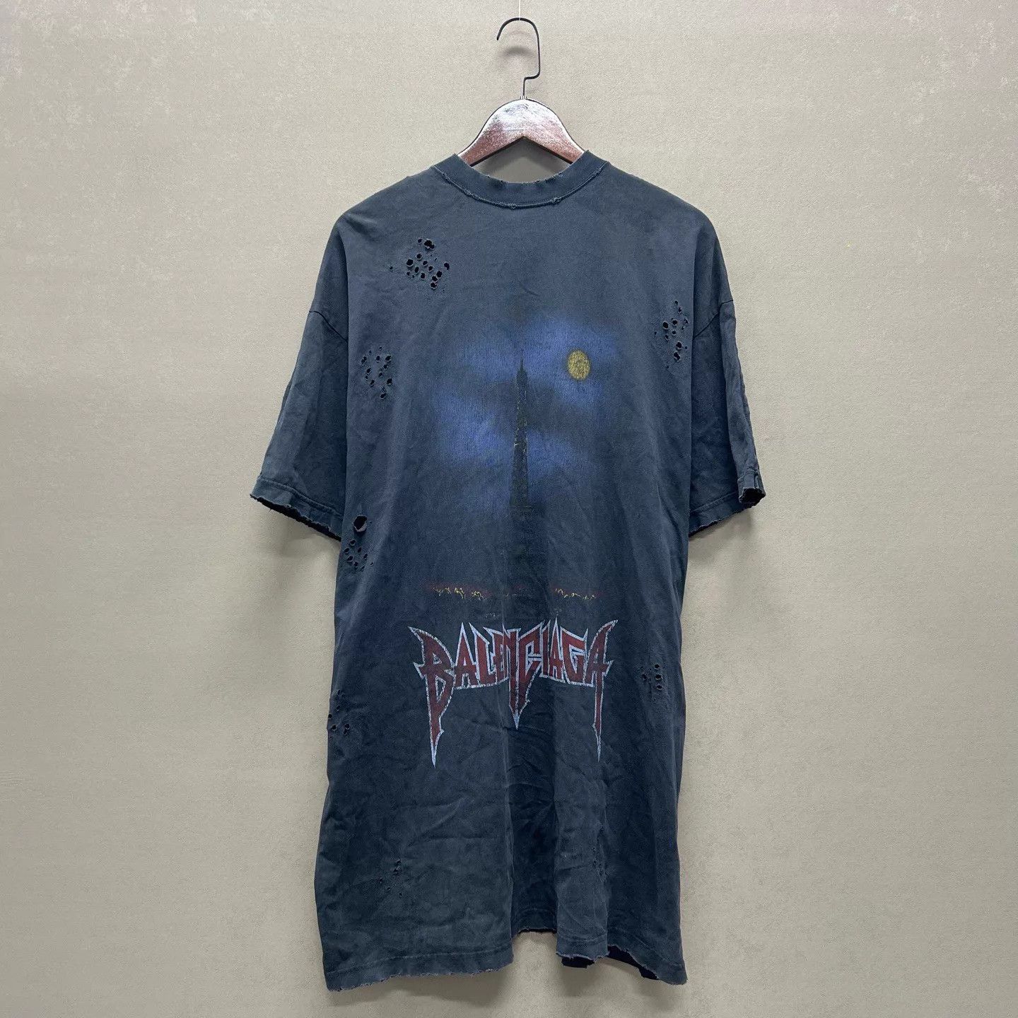 Balenciaga Balenciaga Mud-Dyed Eiffel Tower BTC Letter Print Tee Size US M / EU 48-50 / 2 - 1 Thumbnail