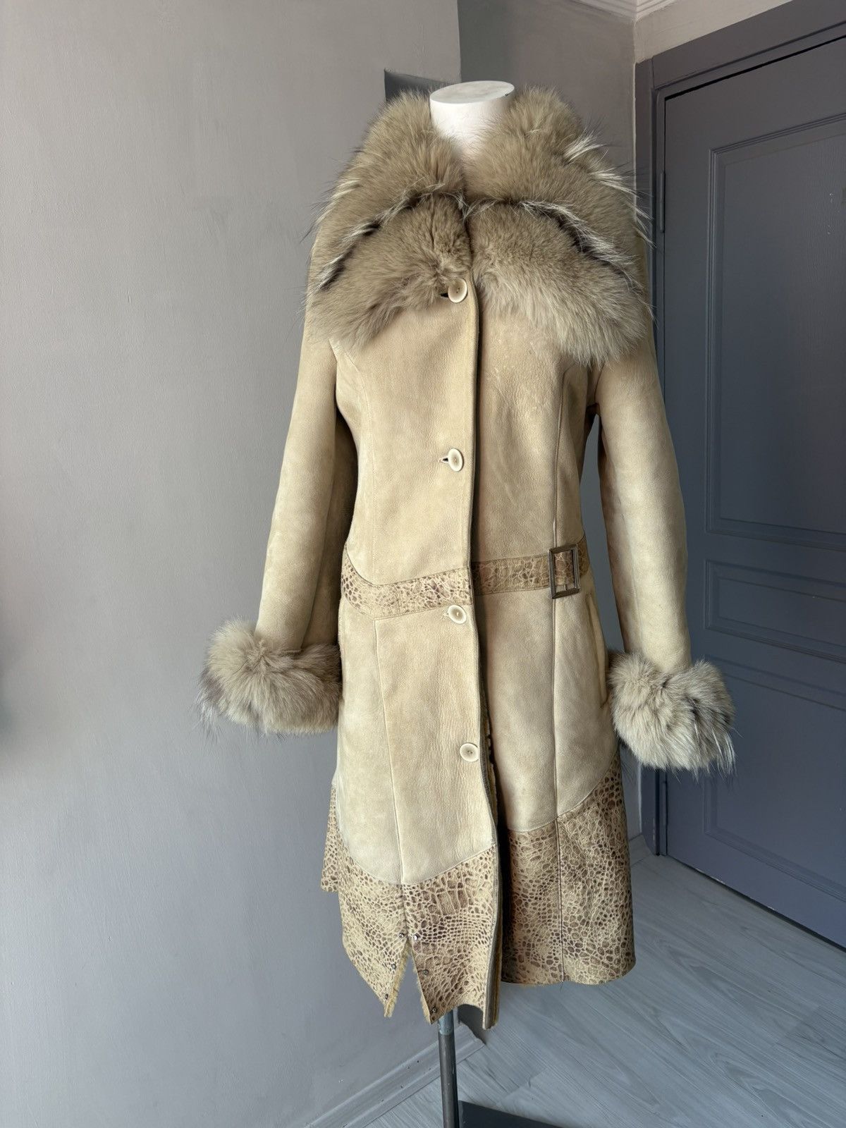 Vintage Rafaello Milano fur coat Size M / US 6-8 / IT 42-44 - 24 Thumbnail