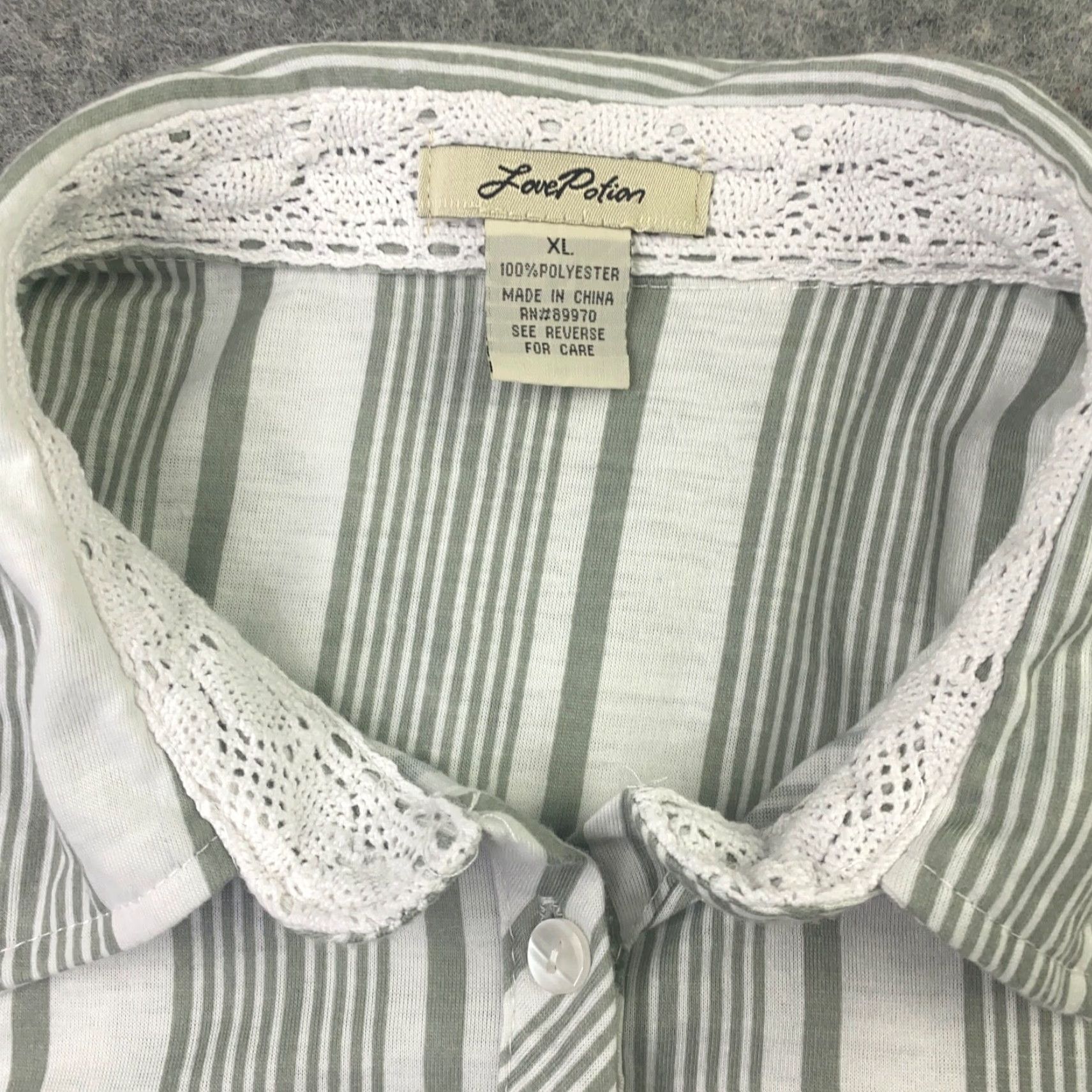 Vintage Love Potion Shirt Women's Tunic XL Gray Striped Long Sleeve Polo Pocket Button Collared Classic/Fitted Sleeve Size XL / US 12-14 / IT 48-50 - 7 Thumbnail