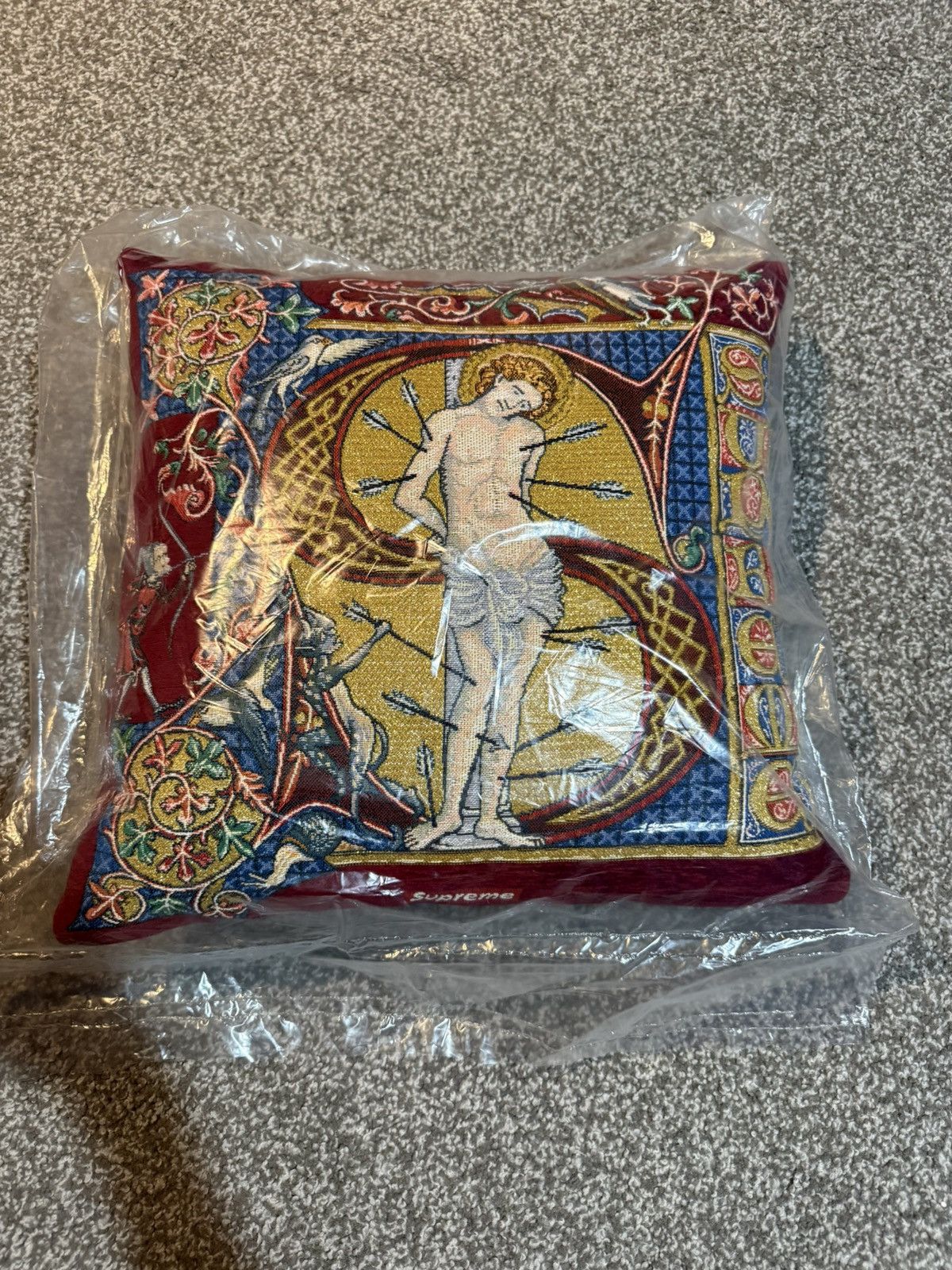 SupremeJules PansuSaint Sebastian Pillow 【公式通販】